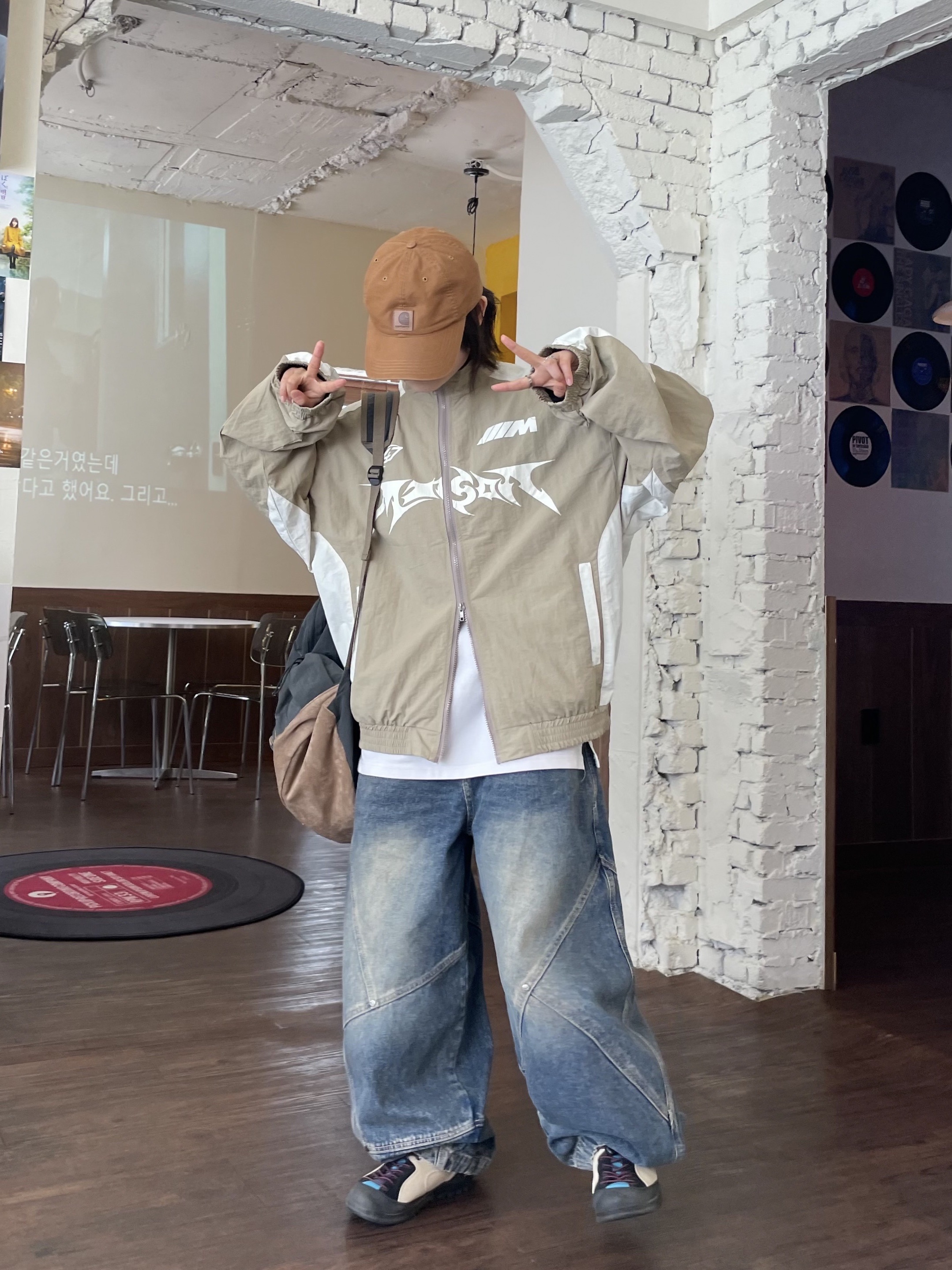 (W) Keen Jasper Rocks SP Sneakers Beige, Carhartt Canvas Cap Carhartt Brown 착용 스타일 - 6