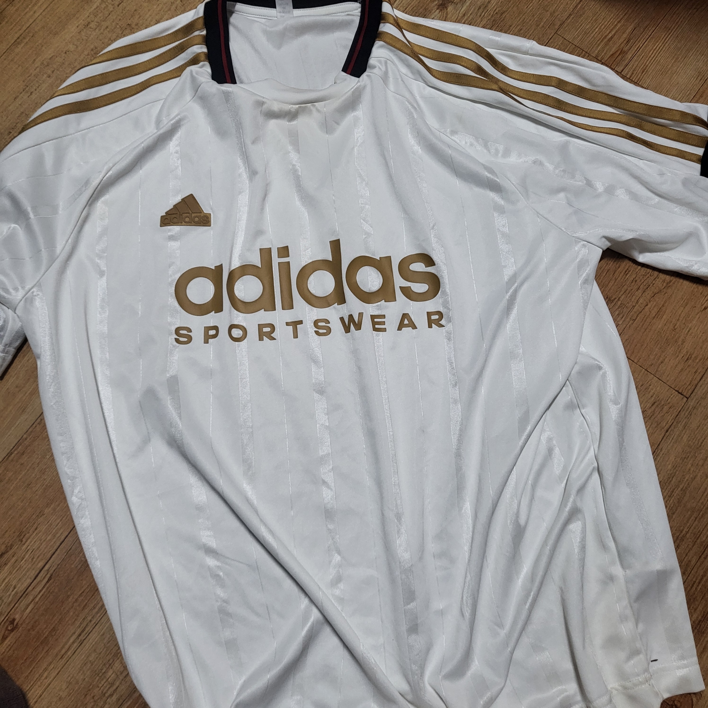 Adidas House of Tiro Nations Pack T-Shirt Team Victory Red White - KR Sizing 착용 스타일