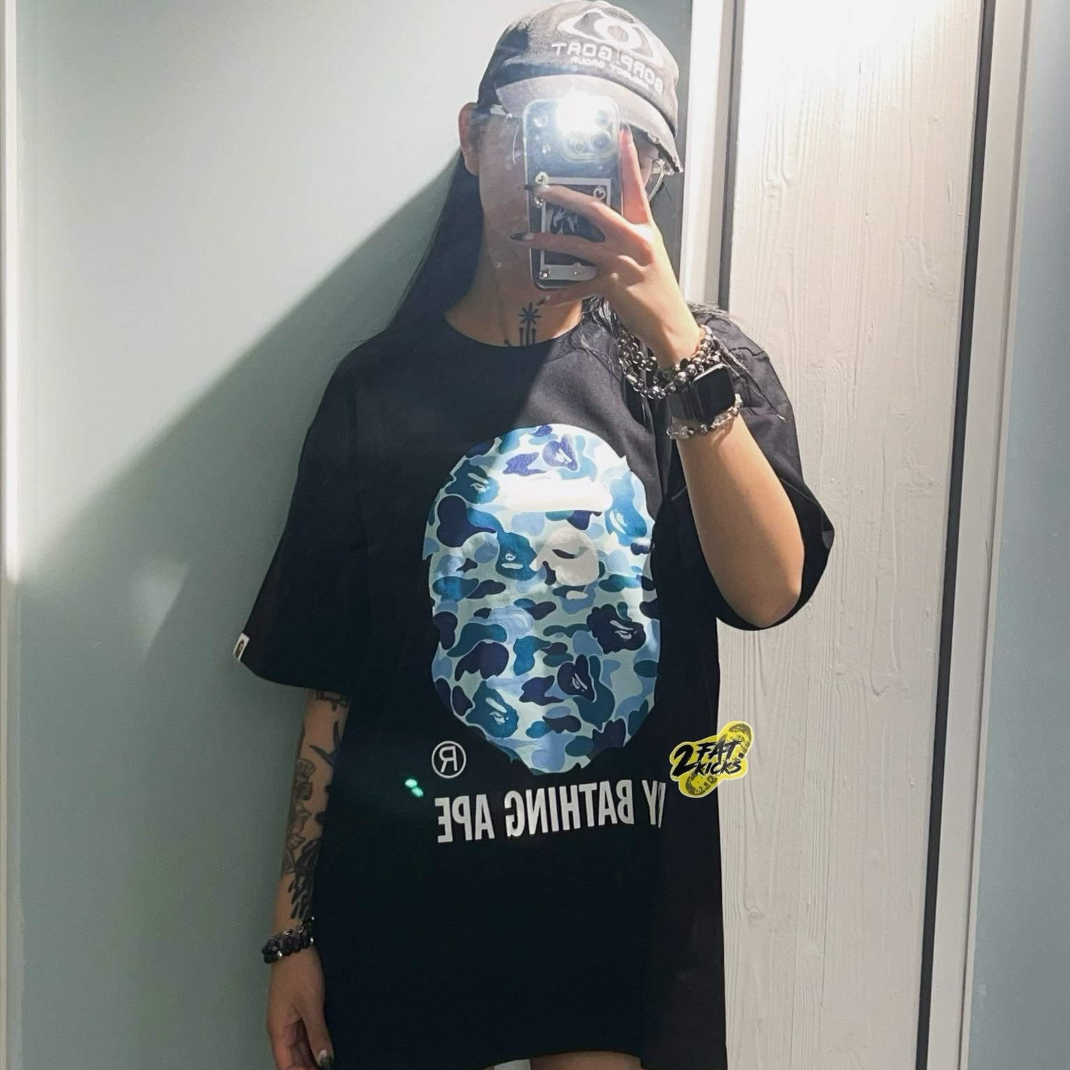 BAPE ABC Camo By Bathing Ape T-Shirt Black Blue, BAPE ABC Camo By Bathing Ape T-Shirt White Blue 착용 스타일 - 1