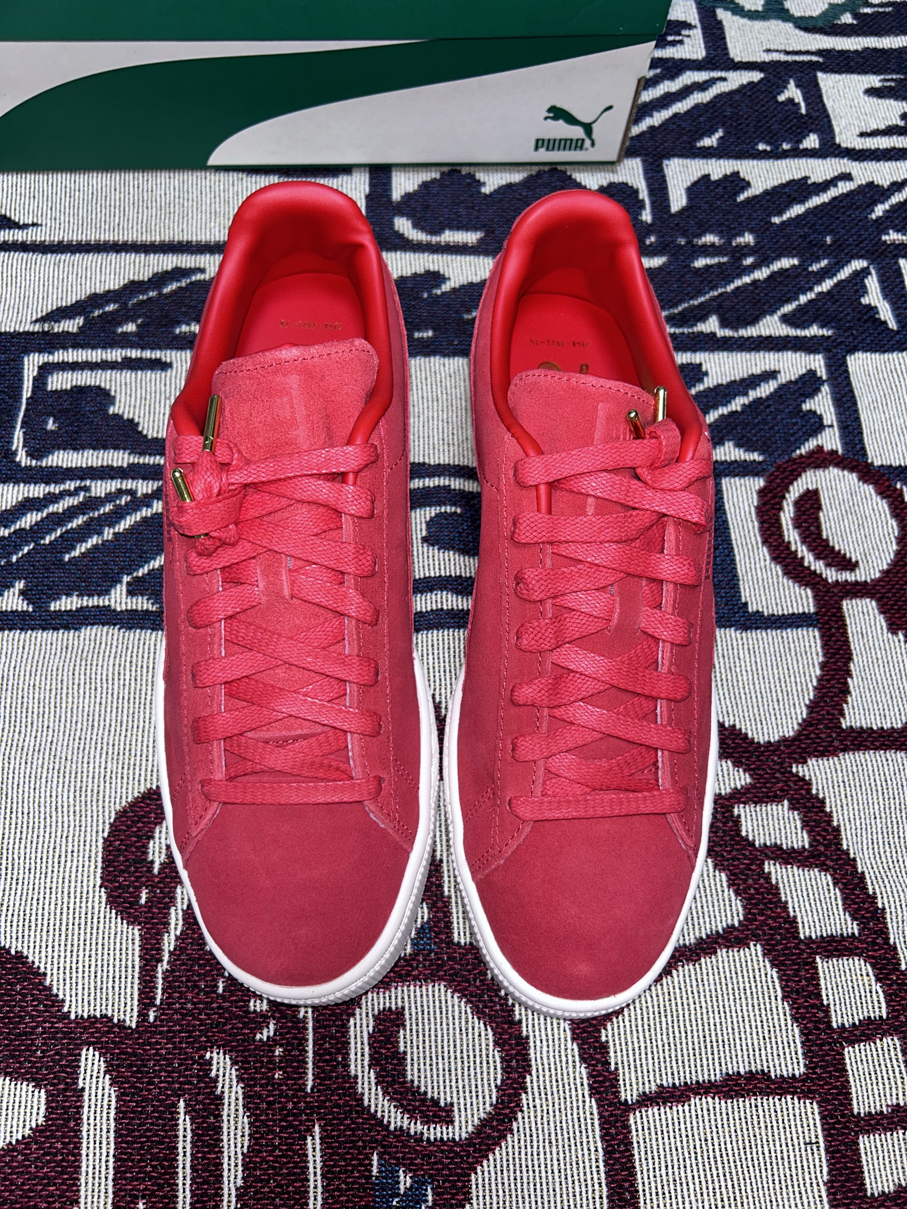 Puma Suede Classic 75th Anniversary Red 착용 스타일 - 2