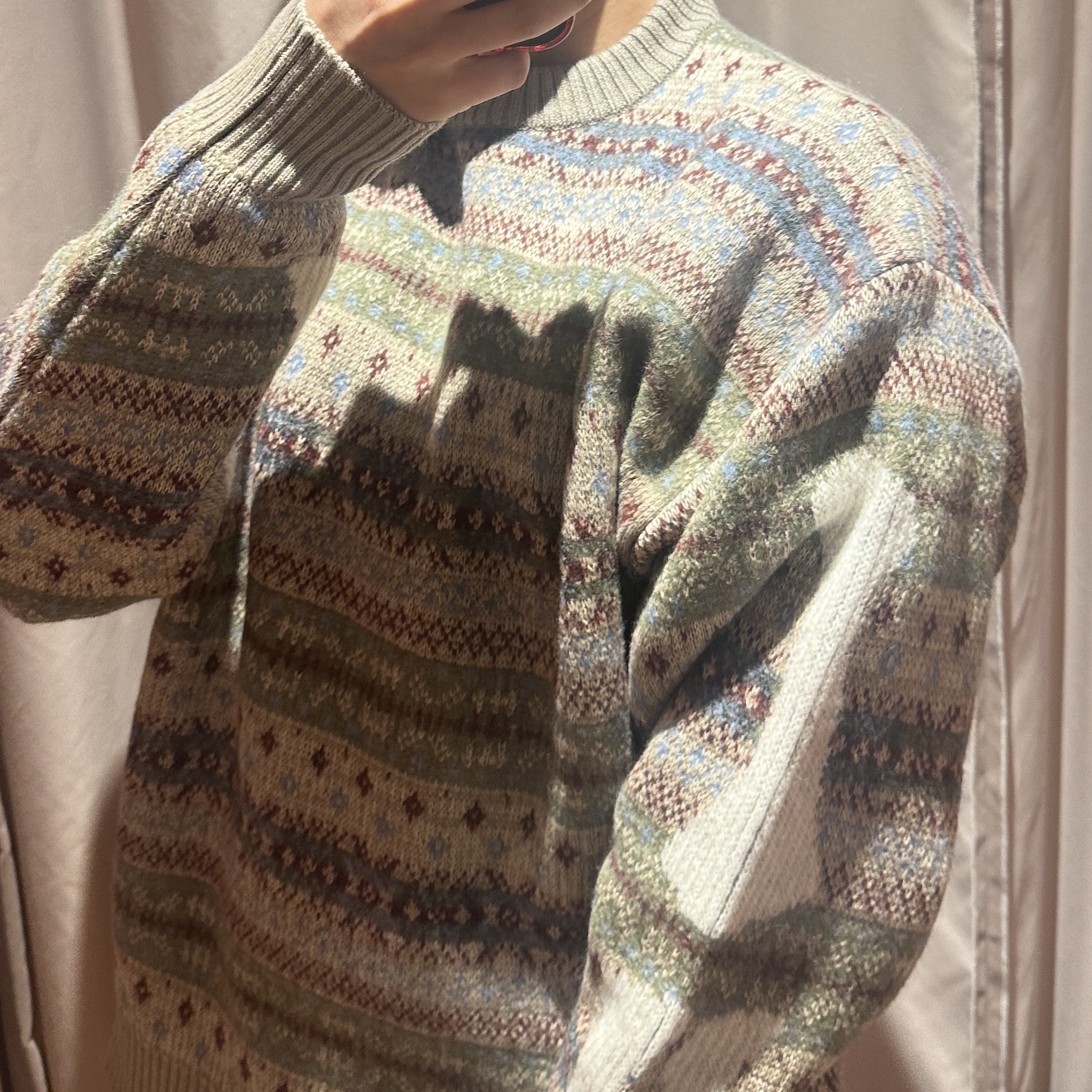 Kapital 7G Wool Fair Isle Bone Crewneck Sweater Saxophone 착용 스타일
