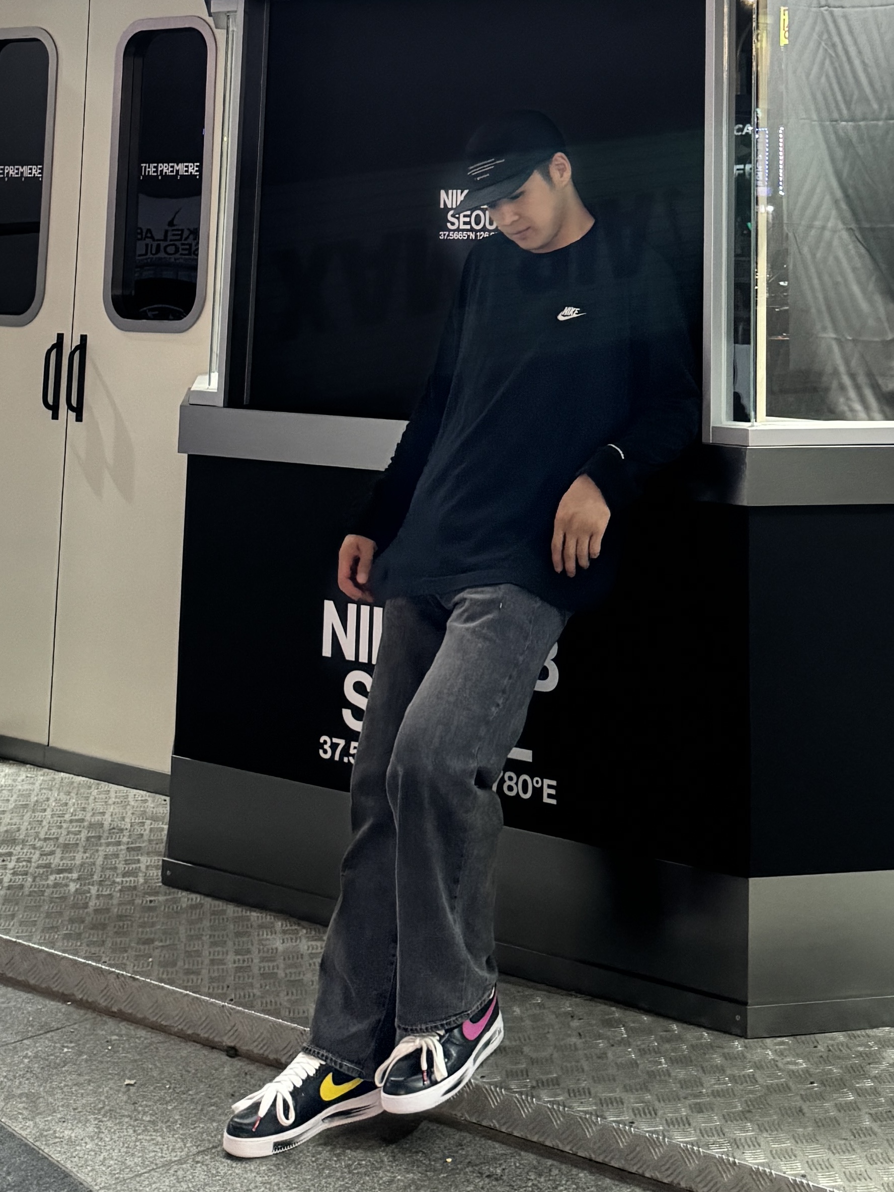 Nike x Peaceminusone Air Force 1 Low Para-Noise 3.0 Black and Multicolor 착용 스타일 - 4