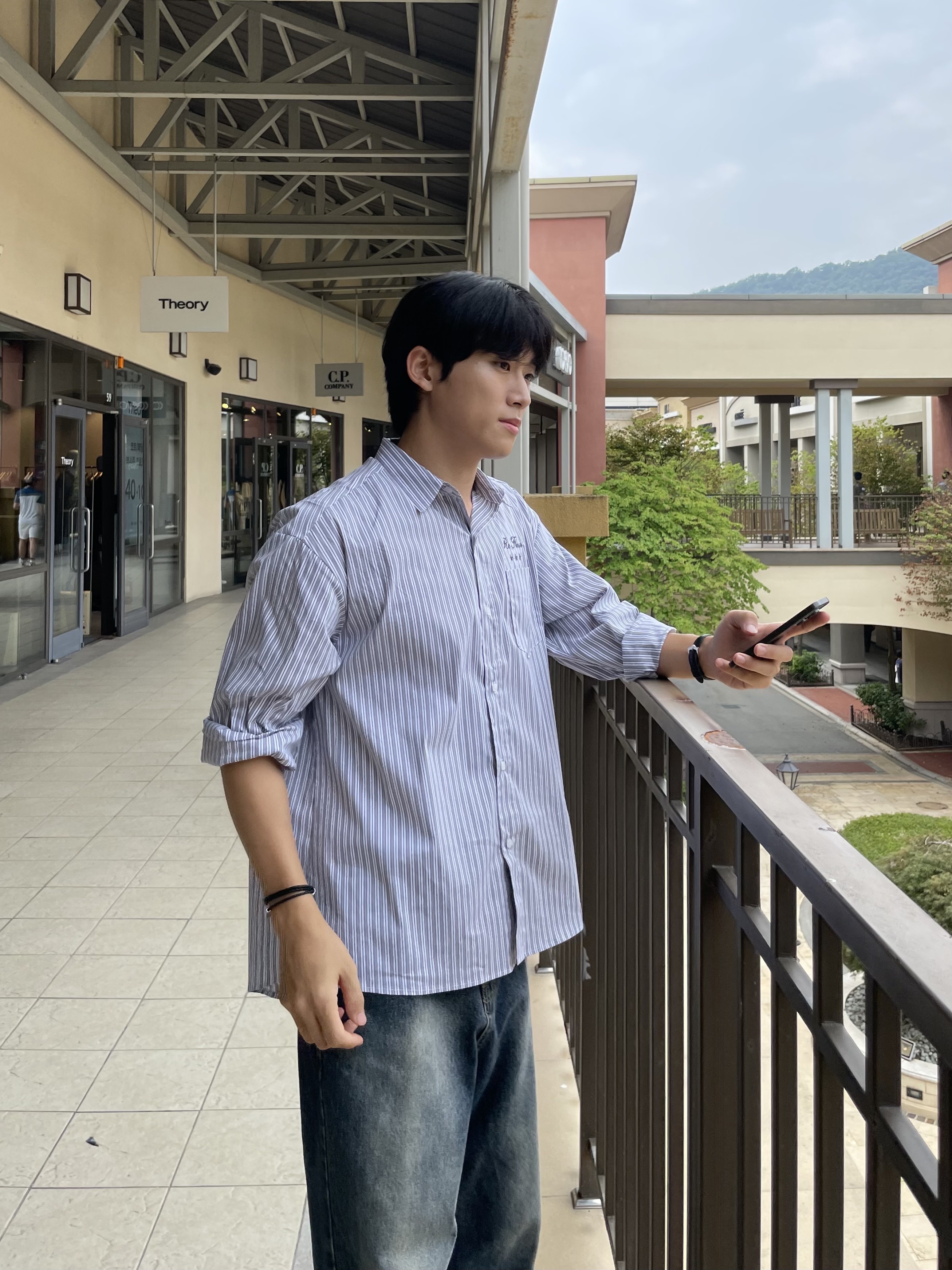 Asics Gel-Kayano 14 Black Pure Silver 착용 스타일 - 6