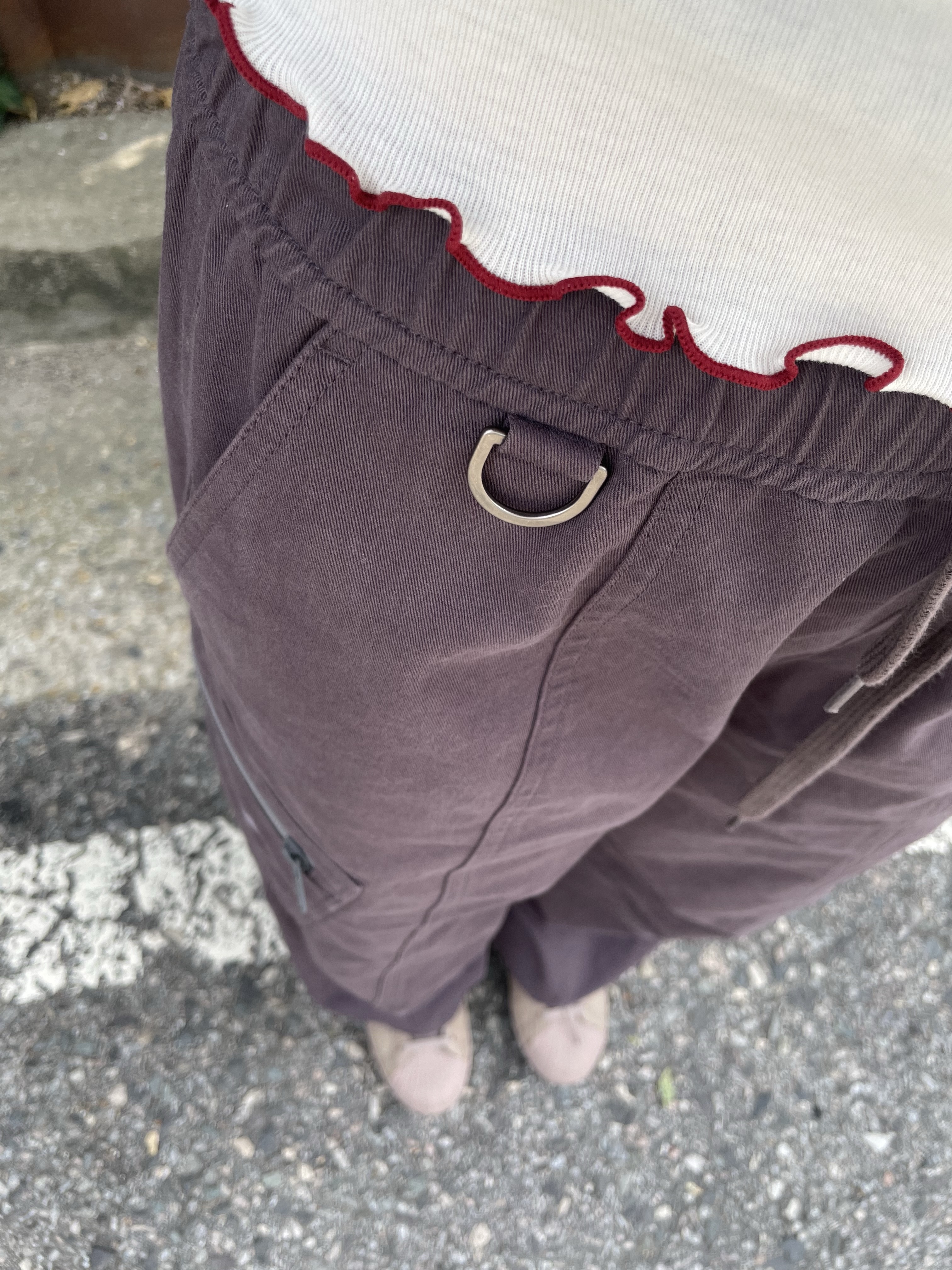 Adidas Superstar Chalky Brown, (W) Mischief Drawstring Pants Purple Brown 착용 스타일 - 4