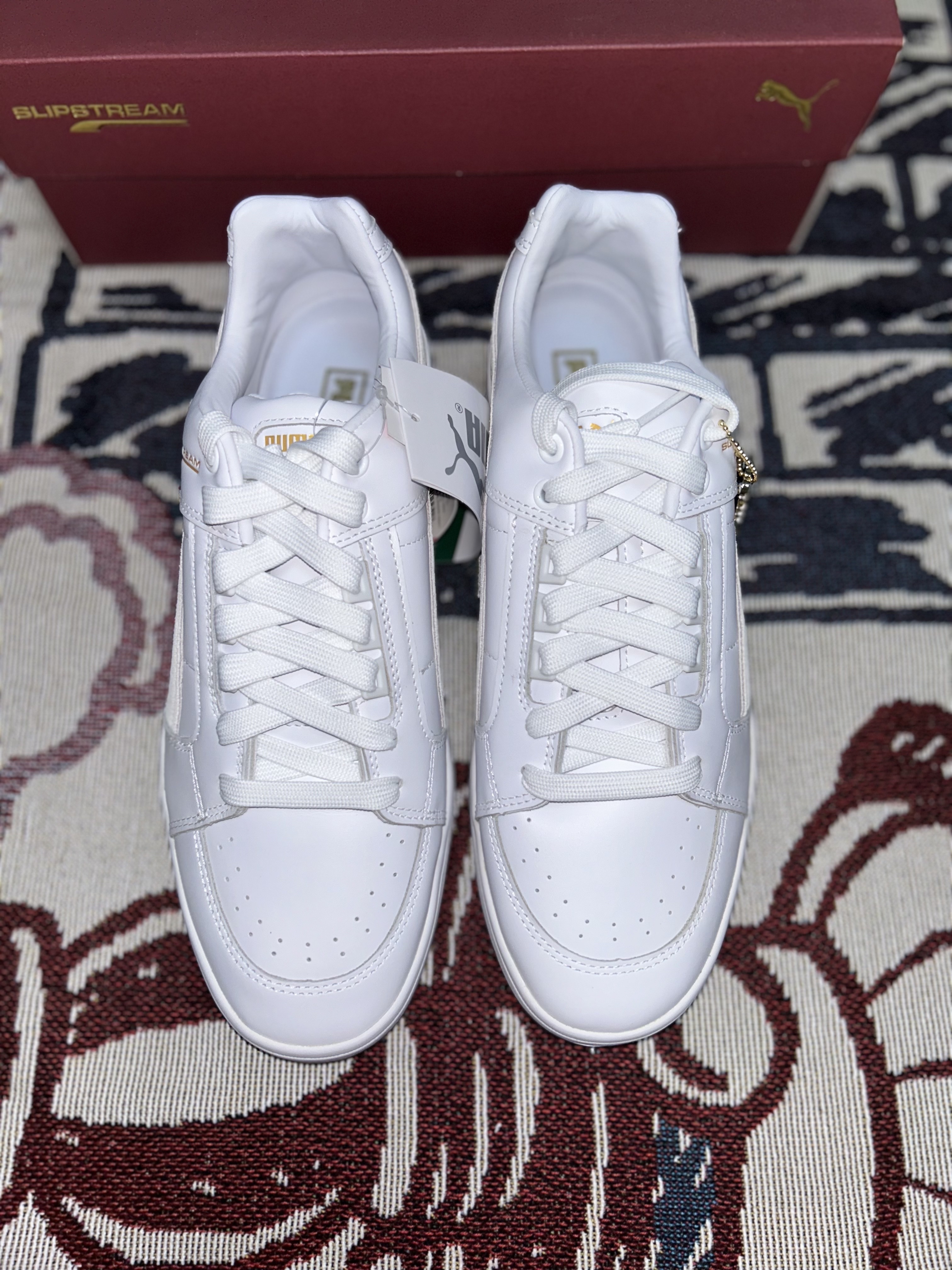 Puma Slipstream Low Beauty and the Beast White 착용 스타일 - 2