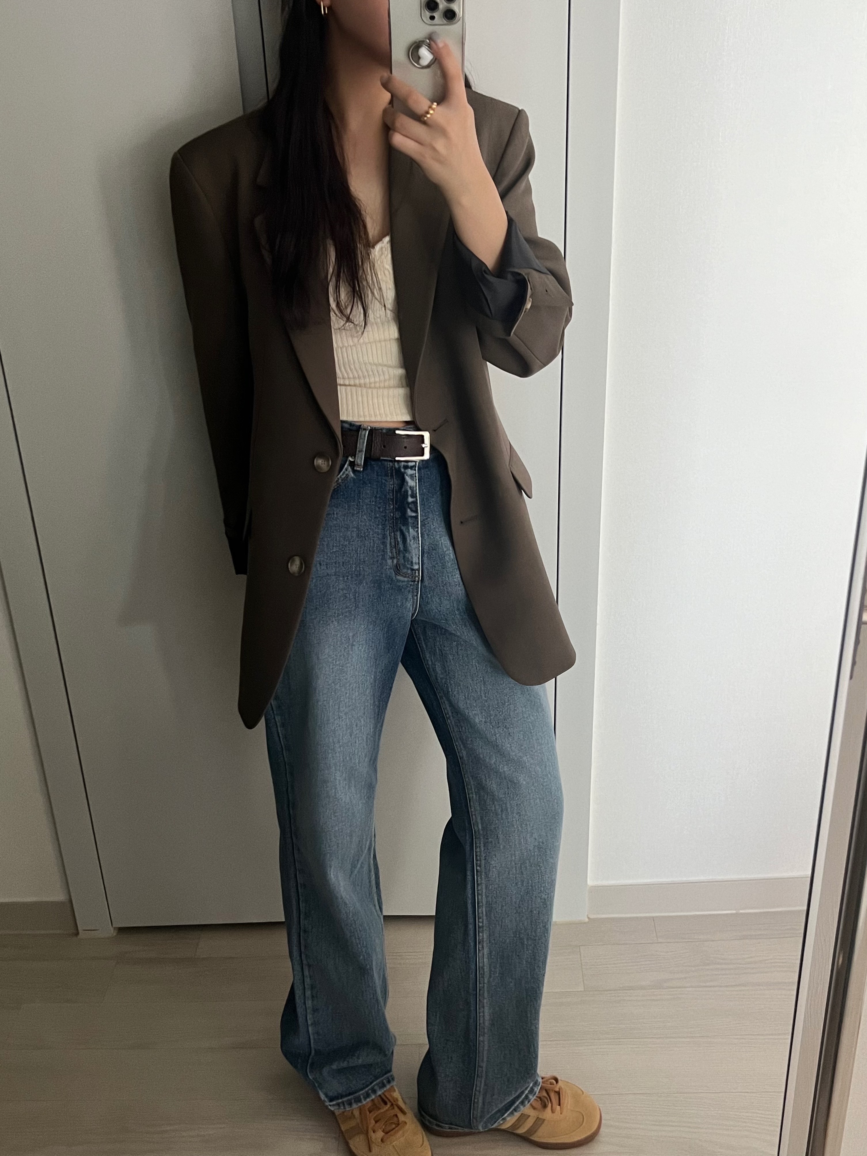 Adidas x JJJJound Samba OG Mesa 착용 스타일 - 4