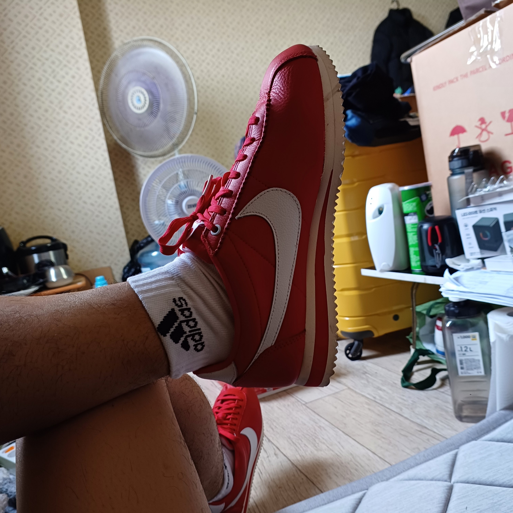 Nike x Stranger Things Classic Cortez Independence Day Pack Red 착용 스타일 - 5
