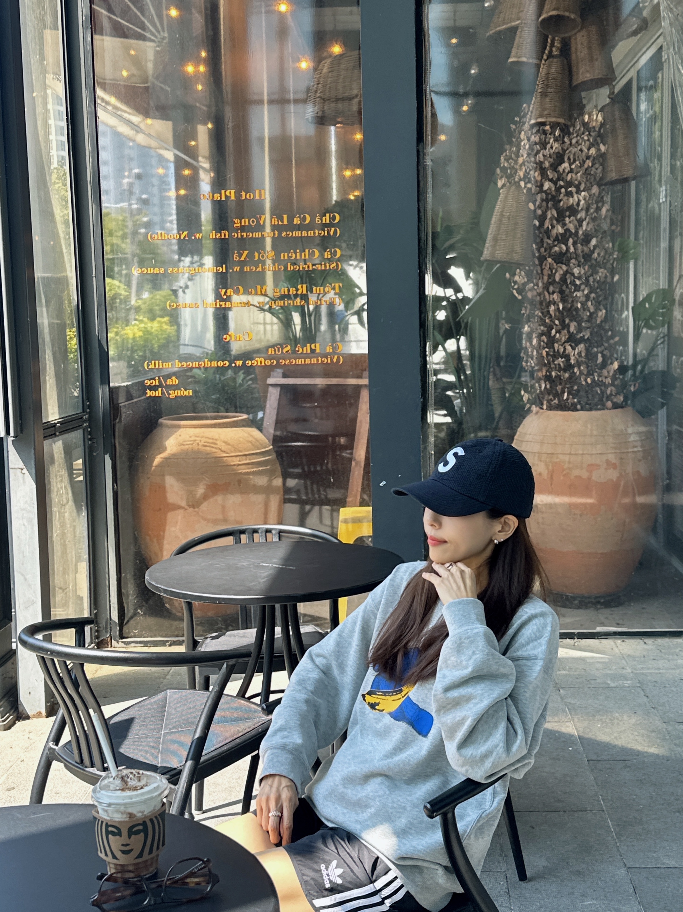 Supreme Seersucker S Logo 6-Panel Black - 24SS, Gentle Monster x Maison Margiela MM113 Tortoiseshell Clear 착용 스타일 - 1