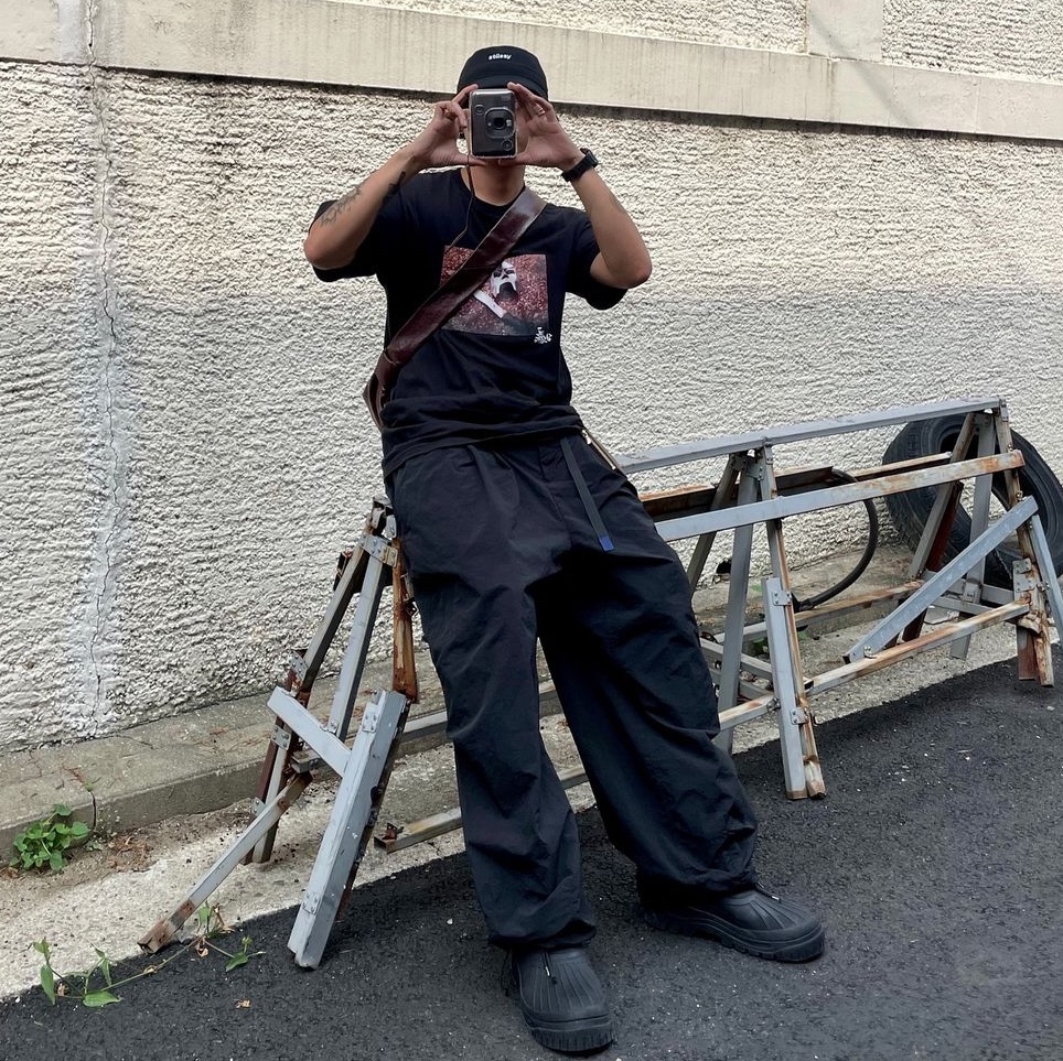 Supreme x MF Doom T-Shirt Black - 23FW 착용 스타일