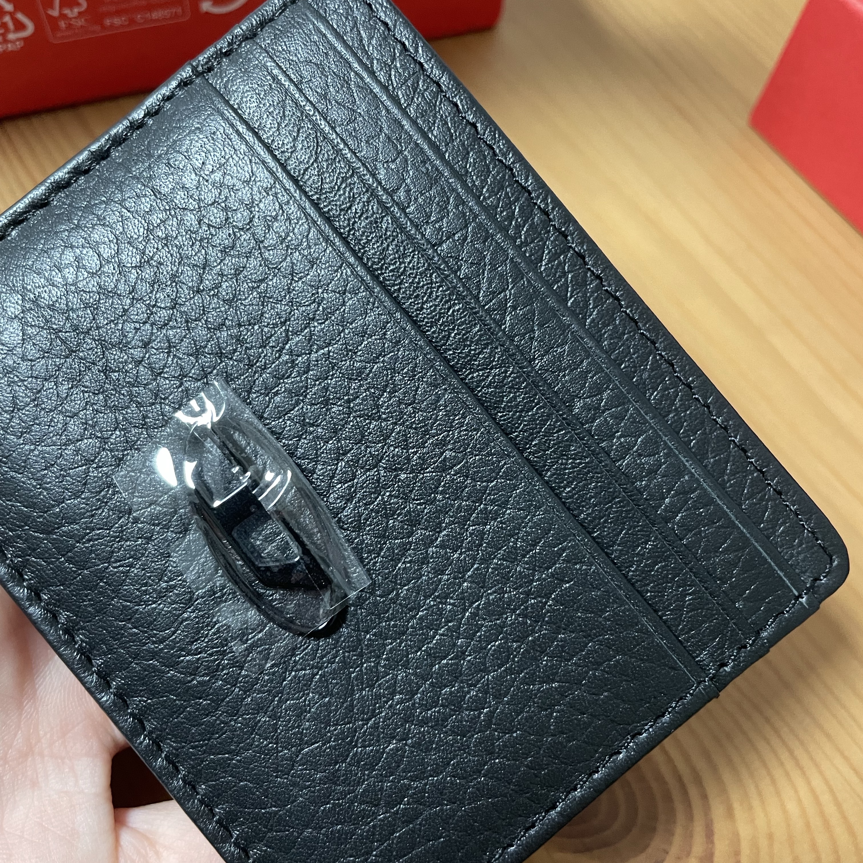 Diesel Johnny Card Case Black Black 착용 스타일 - 1