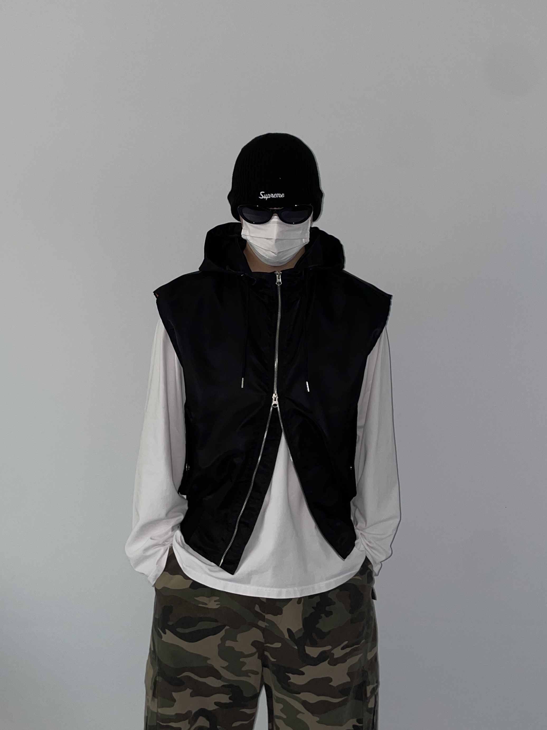 Balenciaga Circuit Sneaker Black 착용 스타일 - 2