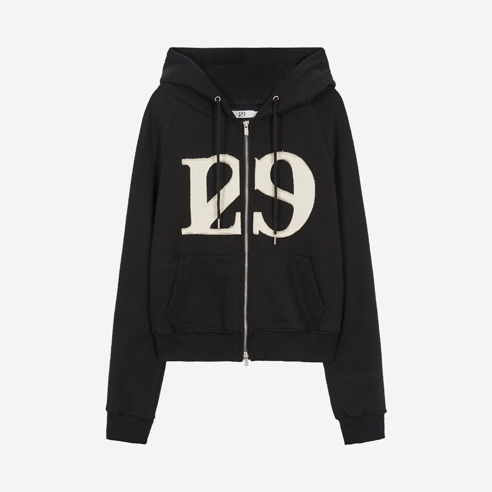 [예약 배송] 일리고 129 로고 패치 후드 집업 블랙