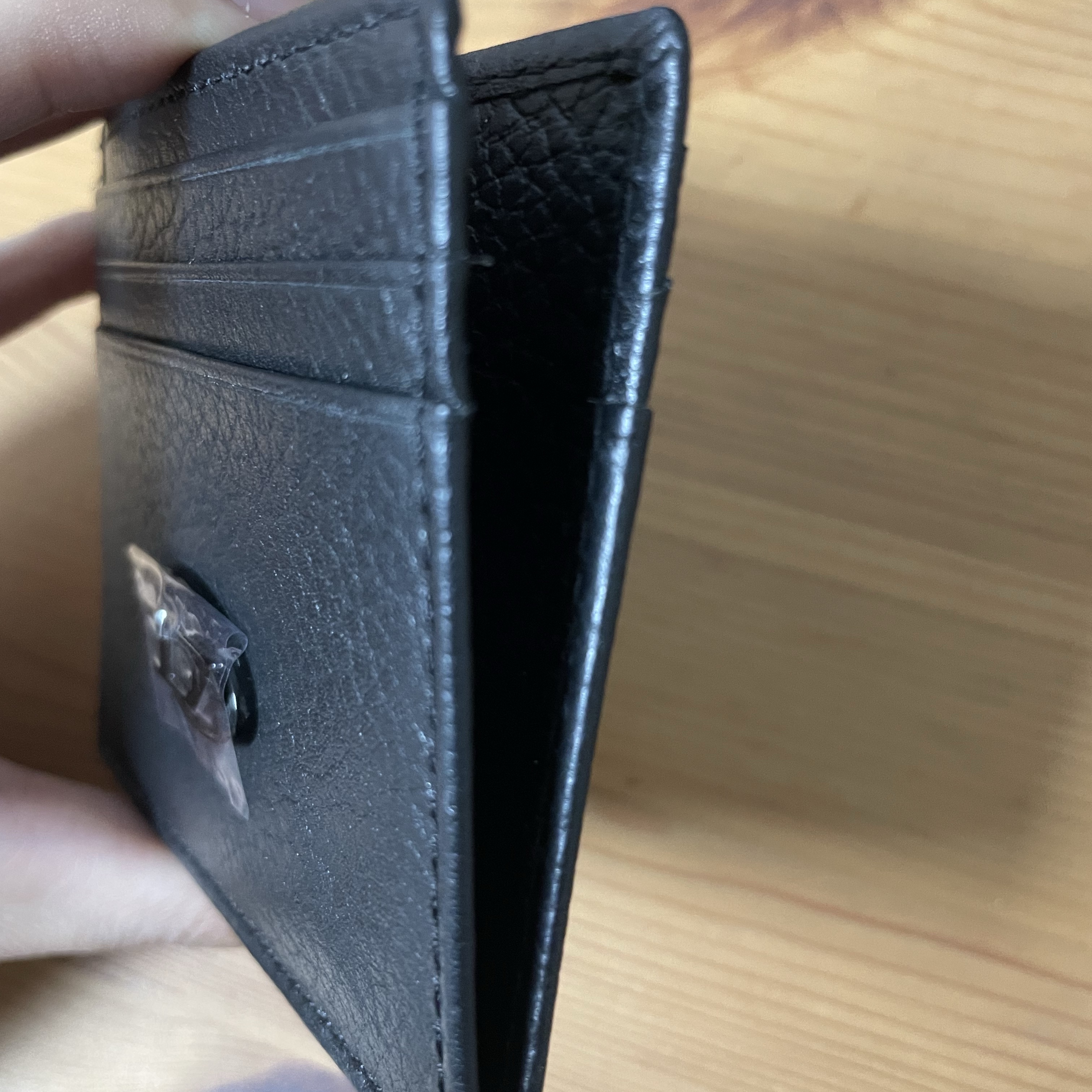 Diesel Johnny Card Case Black Black 착용 스타일 - 3