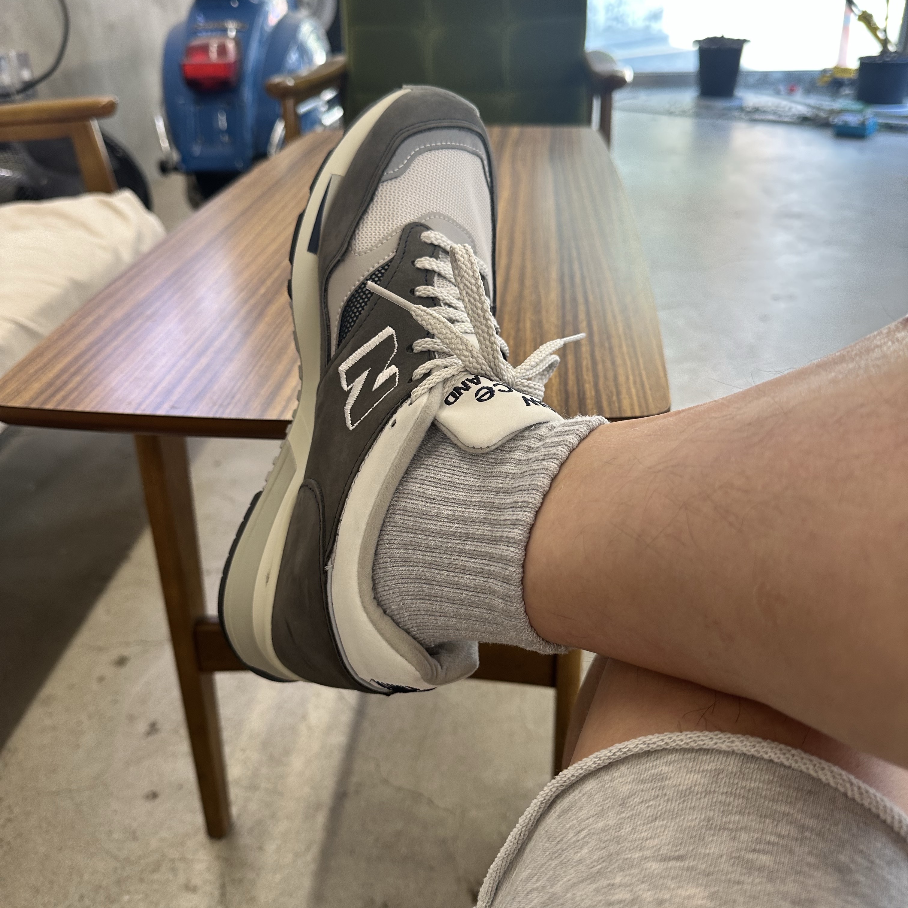 New Balance 1500 Made in UK 35th Anniversary Grey 착용 스타일 - 1