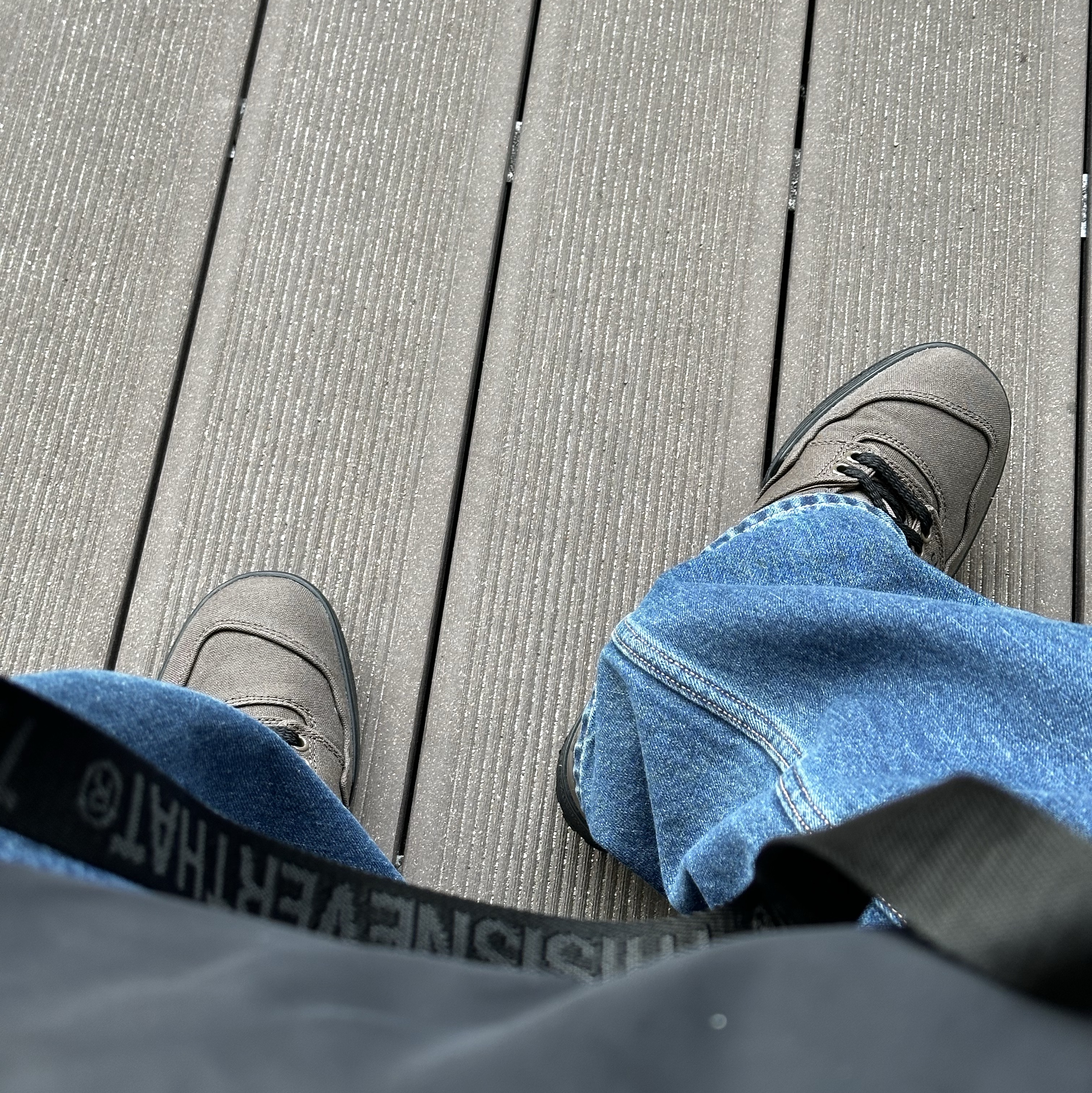 New Balance x Thisisneverthat 550 Brown Black 착용 스타일