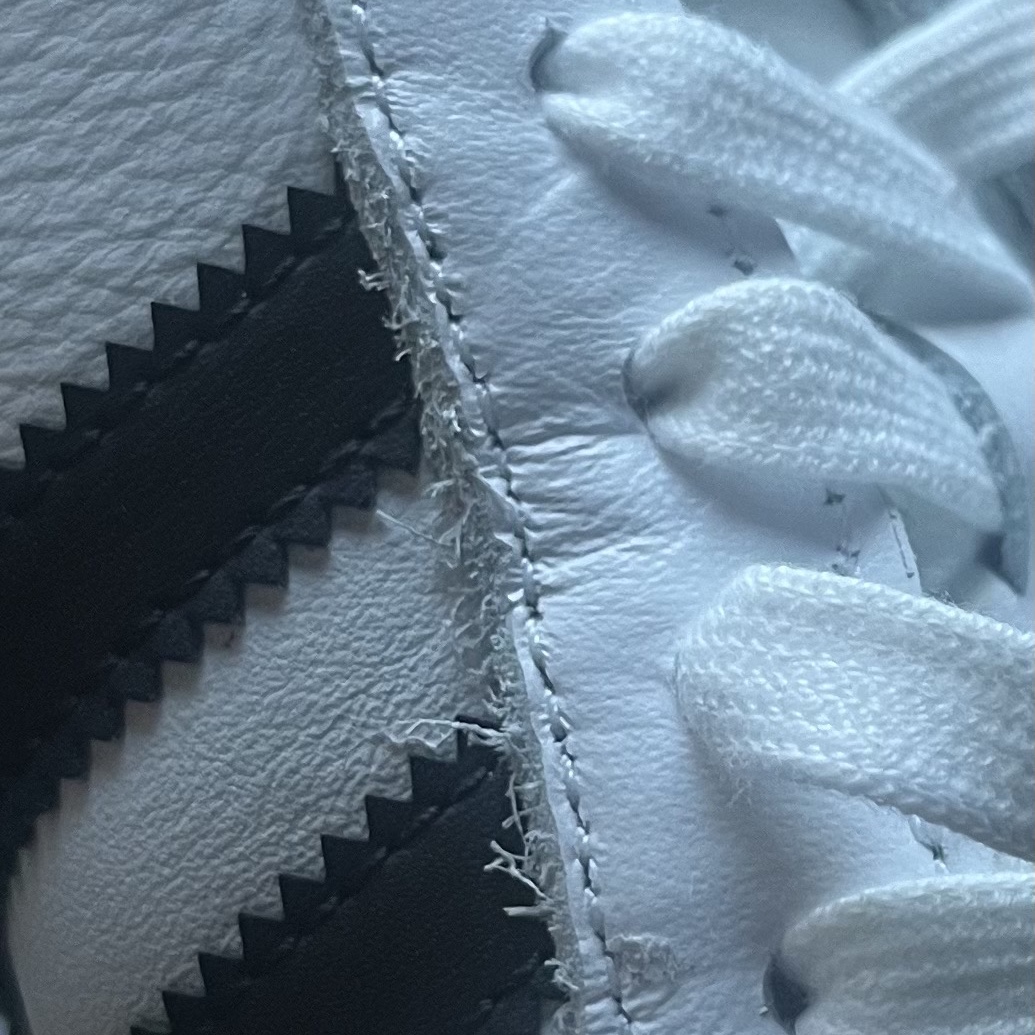 Adidas Samba OG Cloud White 착용 스타일
