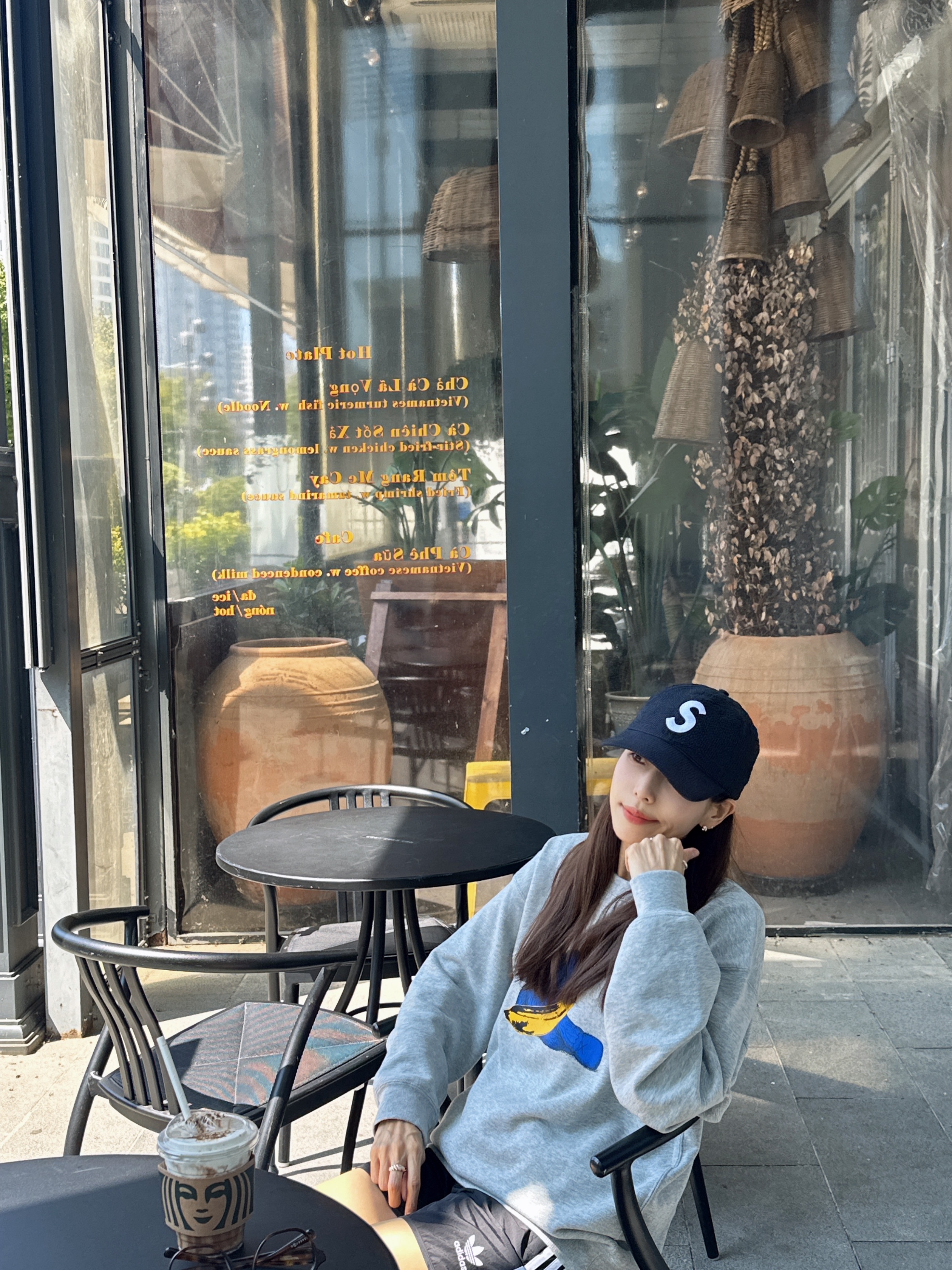 Supreme Seersucker S Logo 6-Panel Black - 24SS, Gentle Monster x Maison Margiela MM113 Tortoiseshell Clear 착용 스타일 - 2
