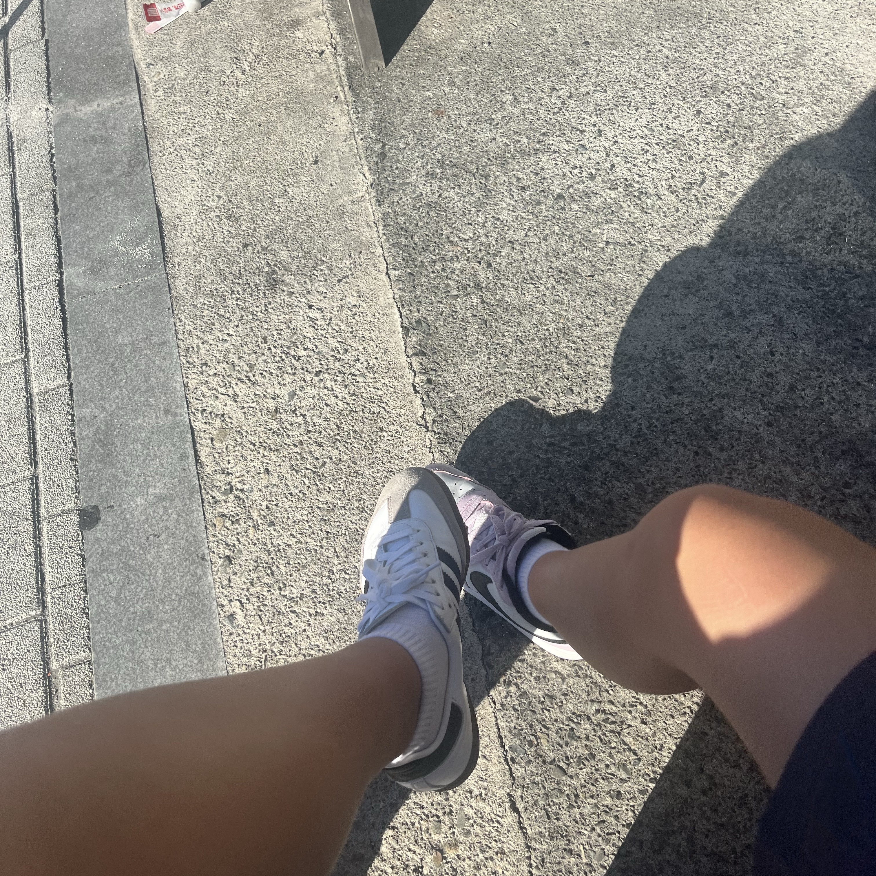 Adidas Samba OG Cloud White 착용 스타일
