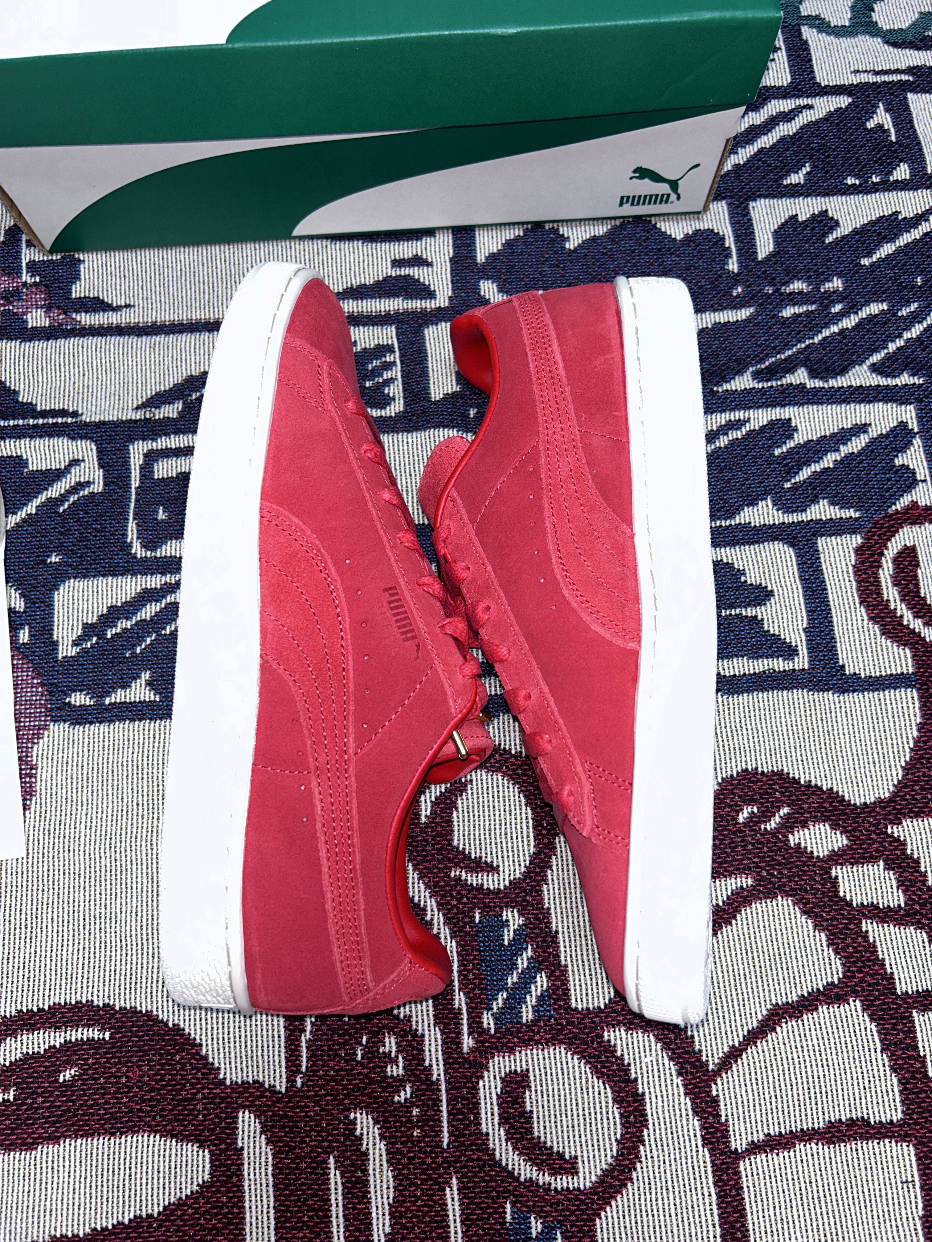 Puma Suede Classic 75th Anniversary Red 착용 스타일 - 4