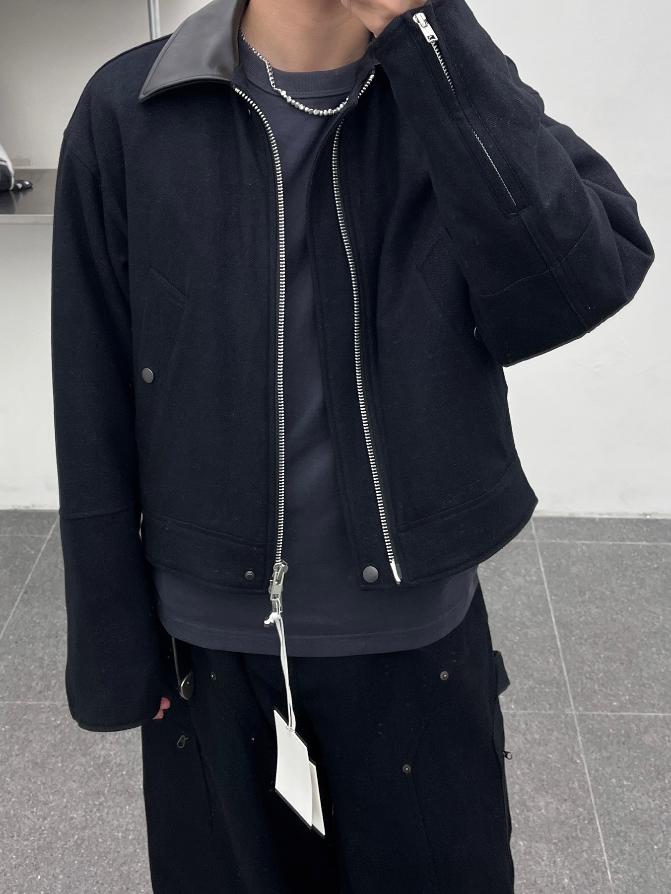 Haleine Cropped Wool Work Jacket Navy (VJ306), Haleine Cropped Wool Work Jacket Brown (VJ305) 착용 스타일