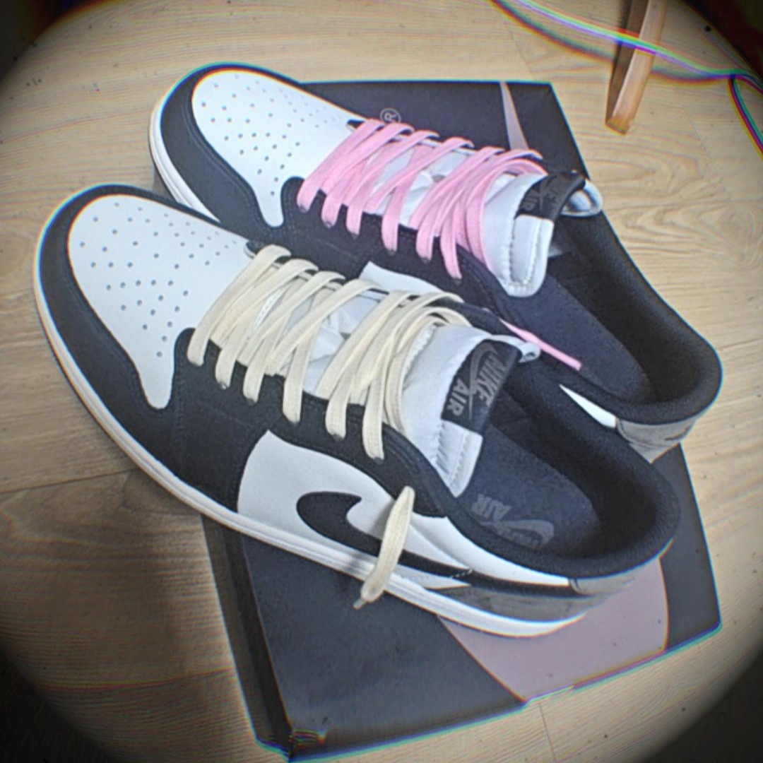 Jordan 1 Retro Low OG Mocha 착용 스타일