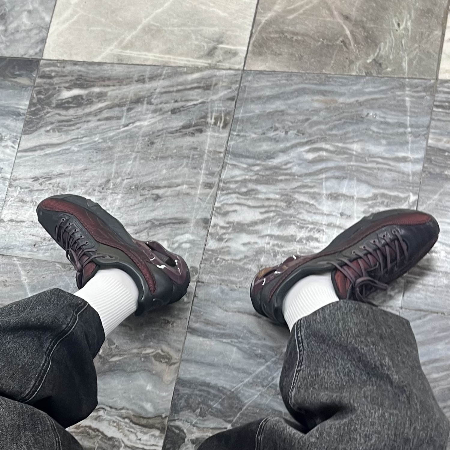 Asics x Kiko Kostadinov Novalis Gel-Teremoa Obsidian Black Dahlia 착용 스타일 - 3