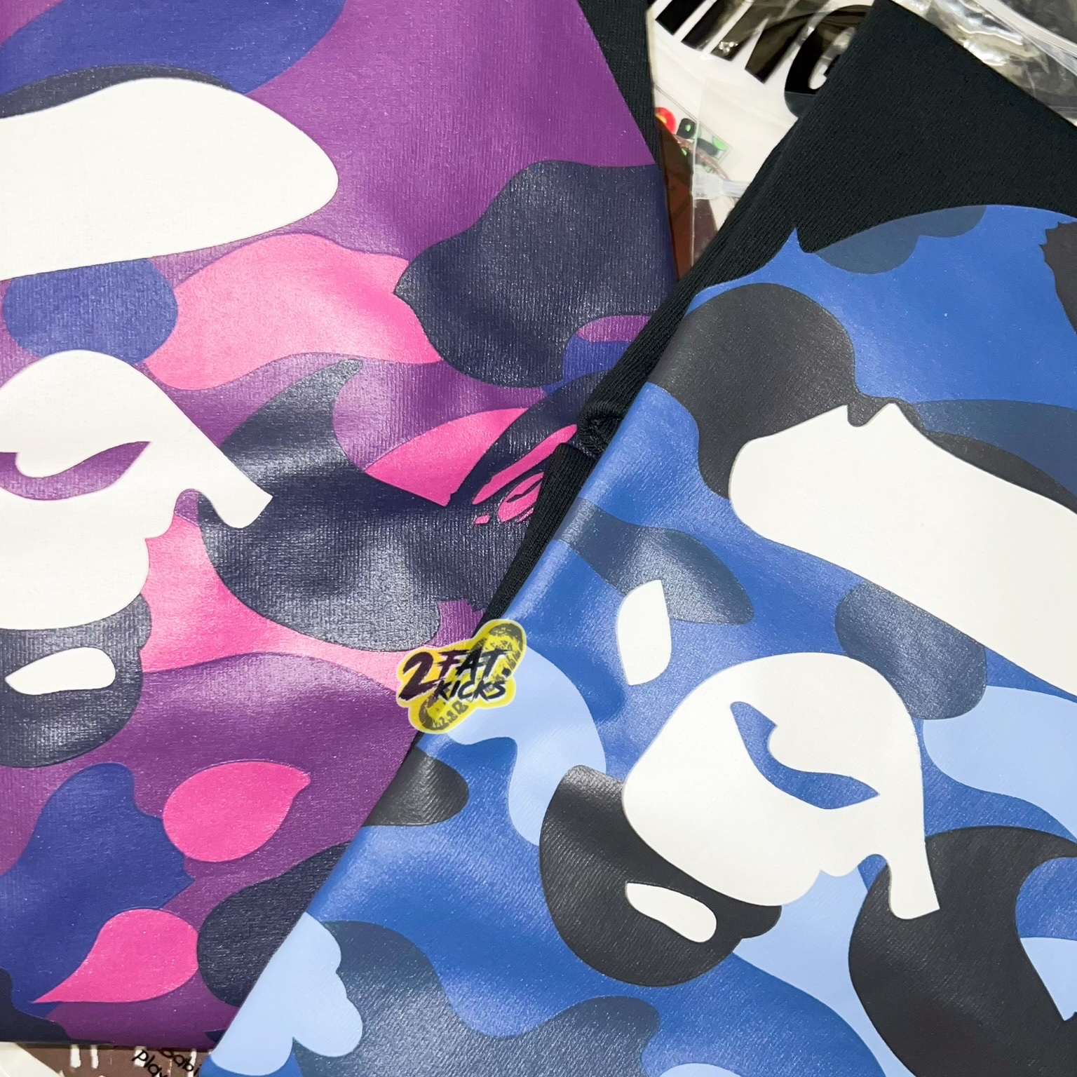 BAPE Color Camo Big Ape Head T-Shirt Black Purple, BAPE Color Camo Big Ape Head T-Shirt Black Navy 착용 스타일 - 5