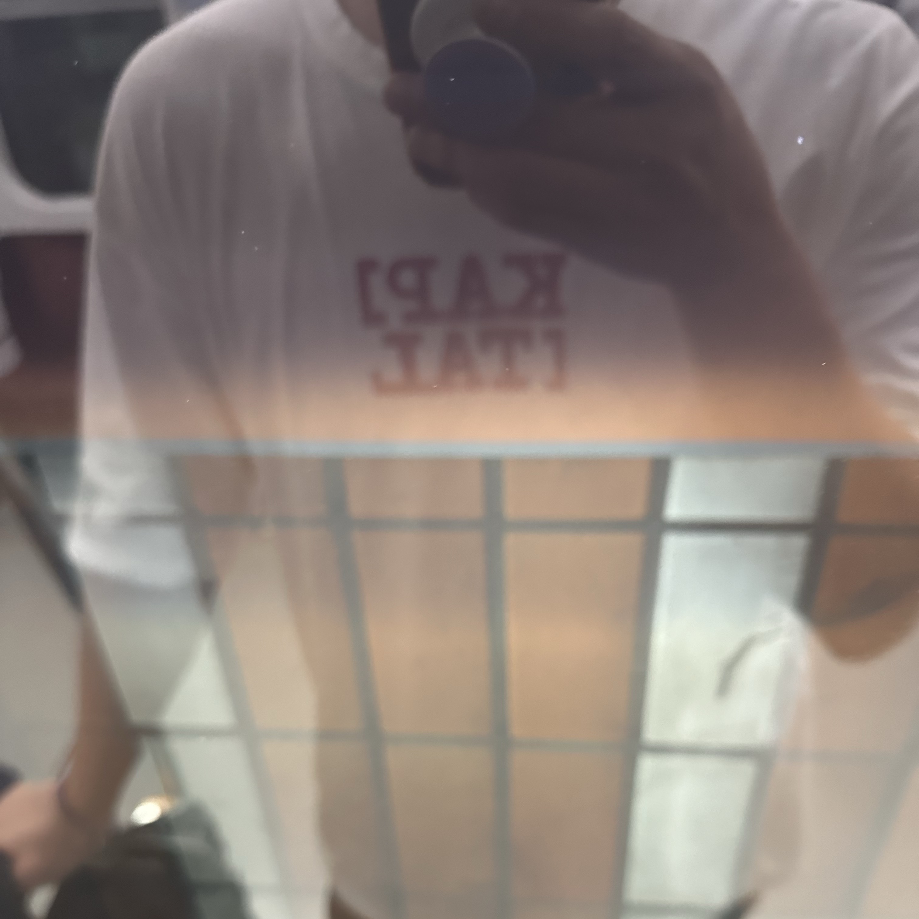 Kapital Rookie Crewneck T-Shirt Red, Kapital Thin Canvas Lumber Pants Black 착용 스타일 - 1
