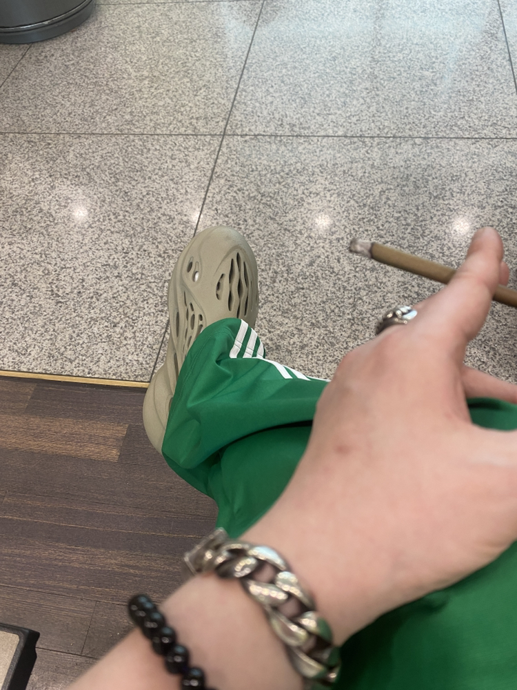 KREAM 프로필 이미지