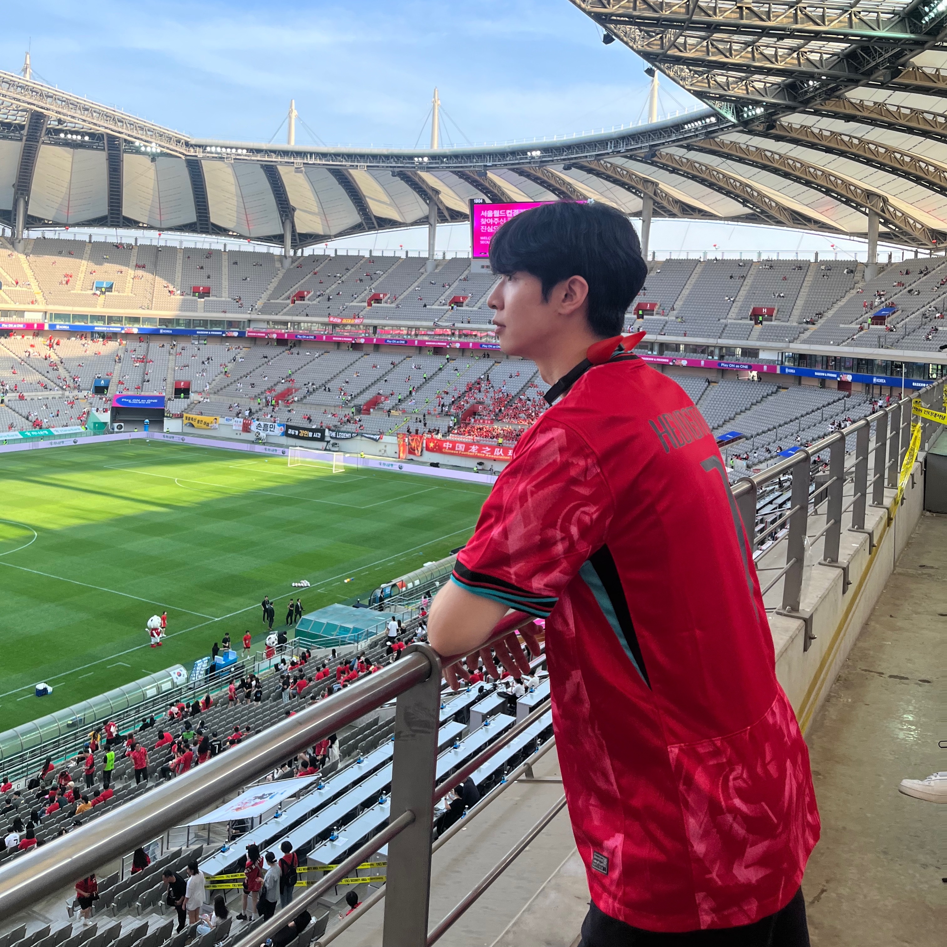 Nike Korea 2023/24 Dri-Fit Stadium Home Replica Jersey Black Global Red - Asia (Non Marking Ver.) 착용 스타일
