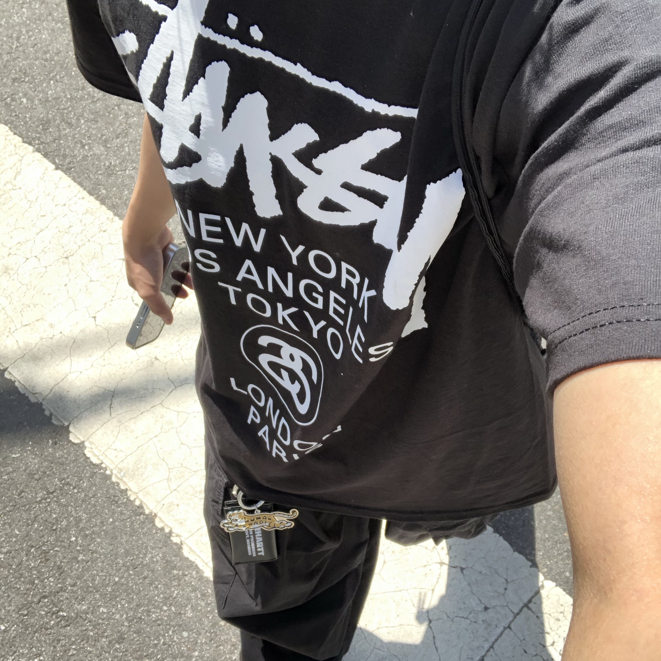 Stussy World Tour T-Shirt Black 착용 스타일