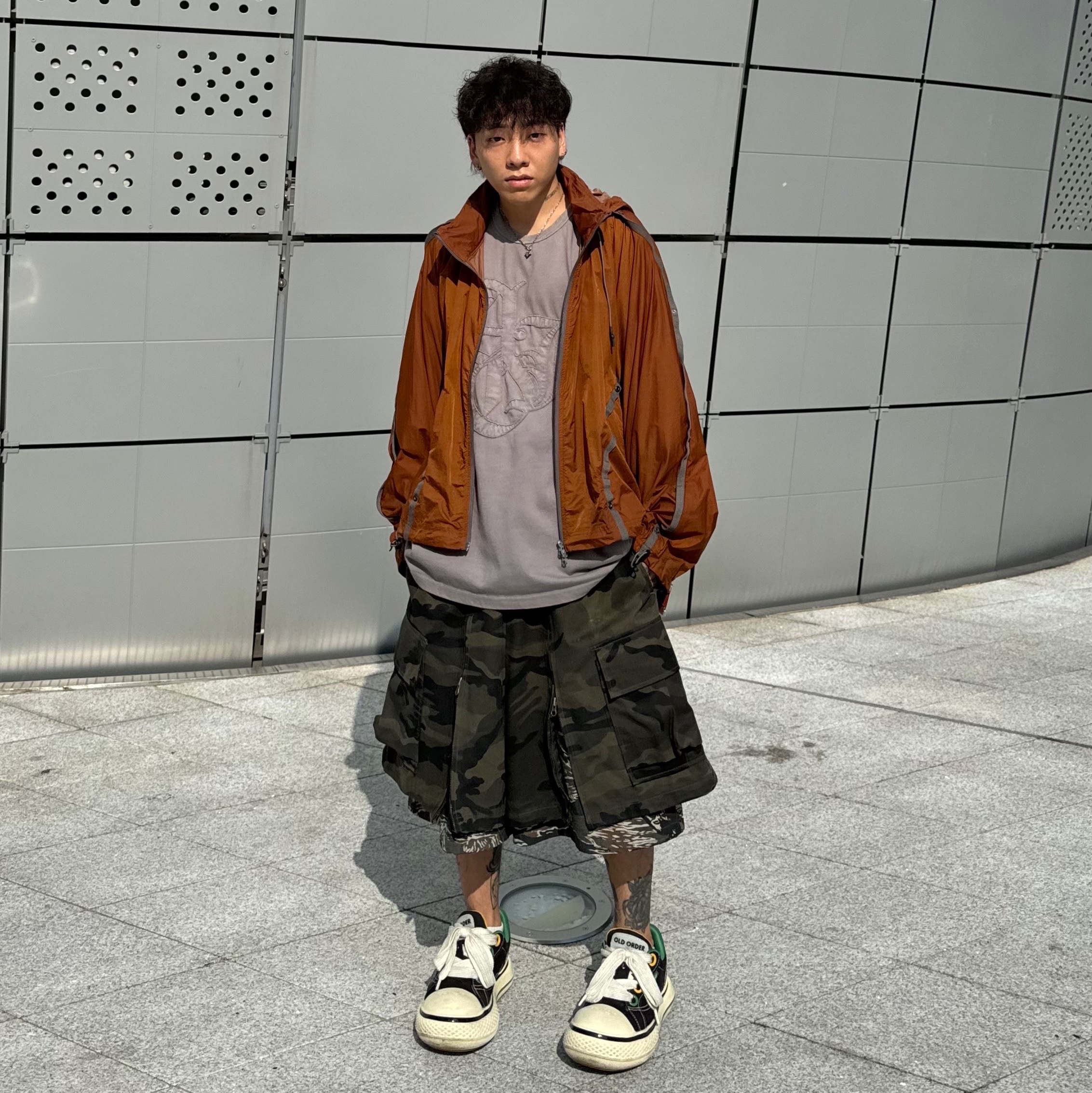 Scudo Vintage Cube Drop Necklace 착용 스타일 - 1