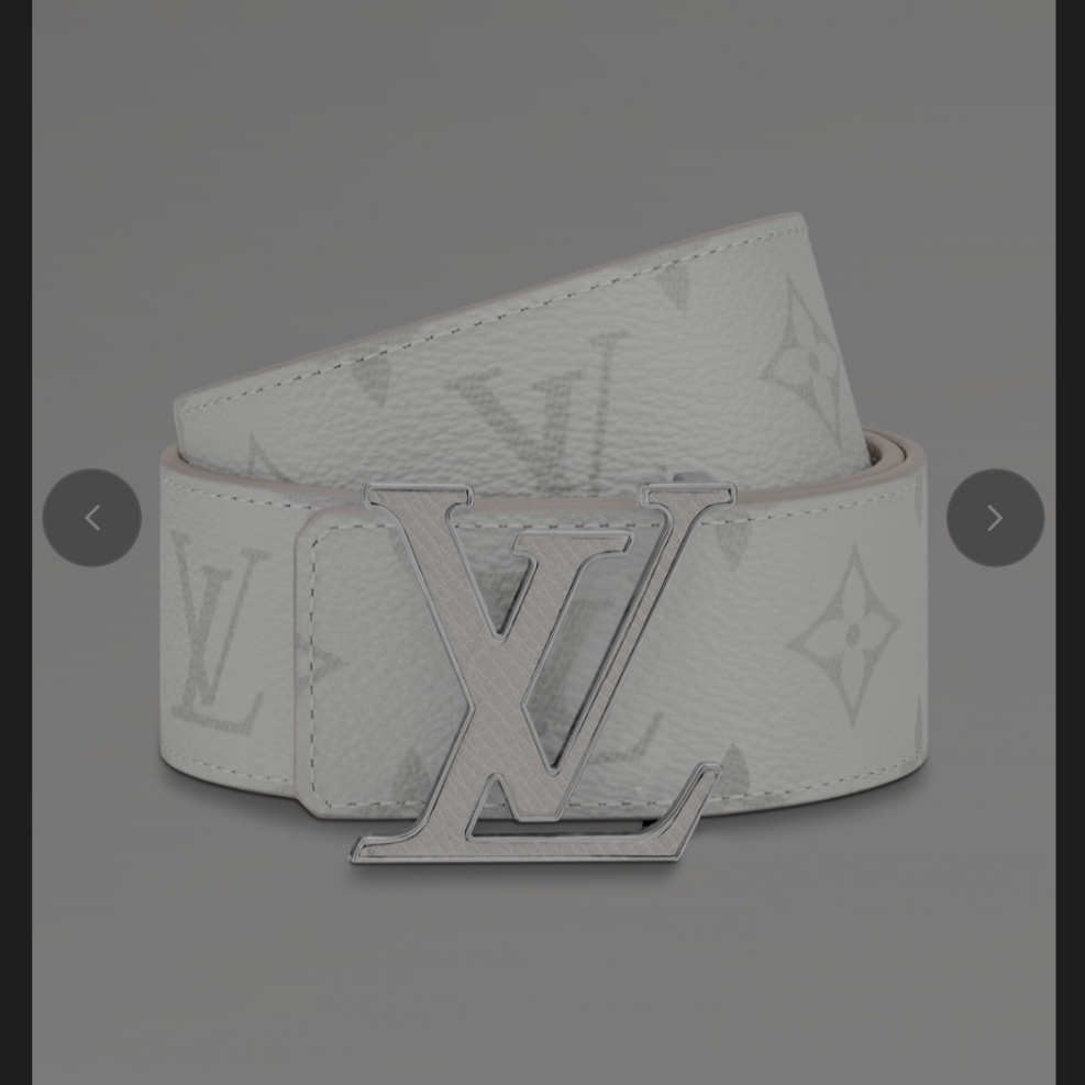 Louis Vuitton LV Initials 40mm Reversible Belt Taigarama Optic White 착용 스타일 - 3