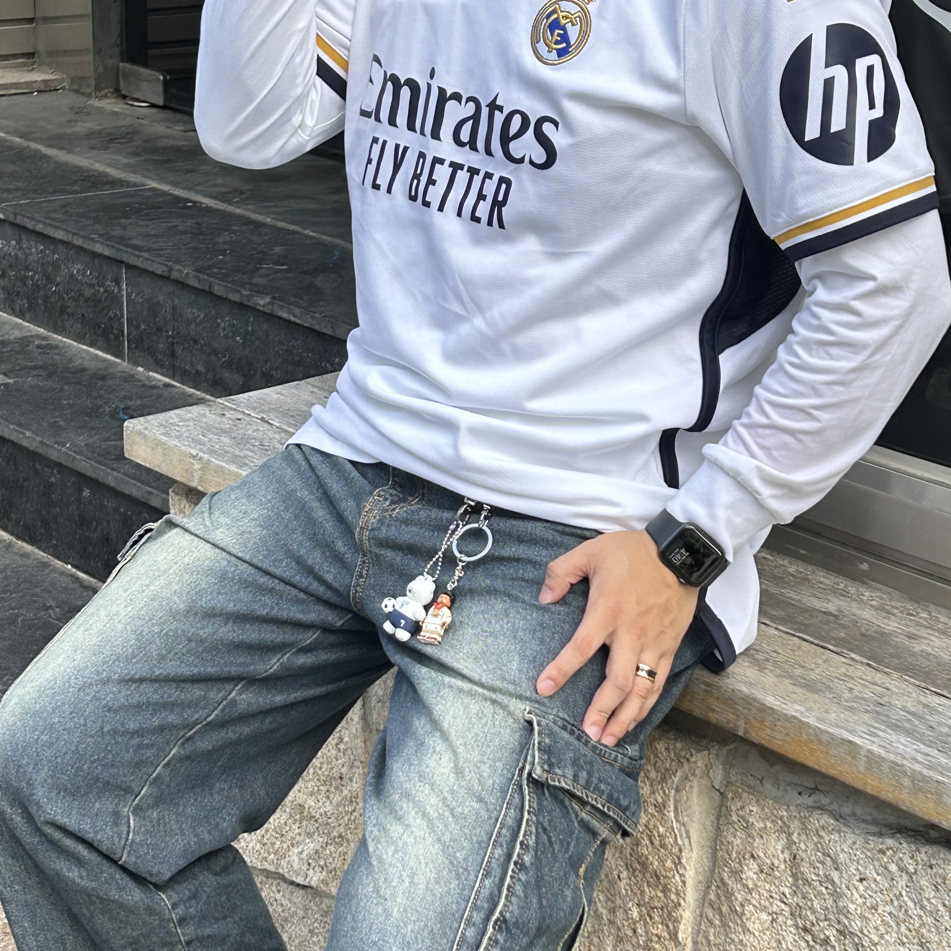 Adidas Real Madrid 2023/24 Home Jersey White - KR Sizing (Non Marking Ver.), Monamhee x NOS7 SON.hee Figure Keyring Cream 착용 스타일