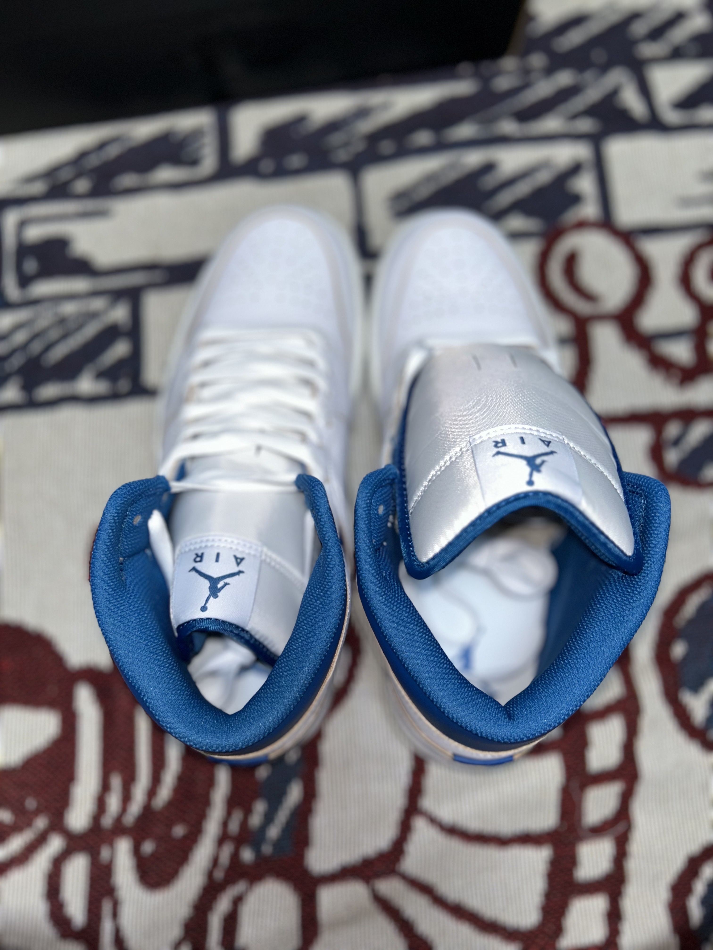 Jordan 1 Mid SE Industrial Blue White 착용 스타일 - 3