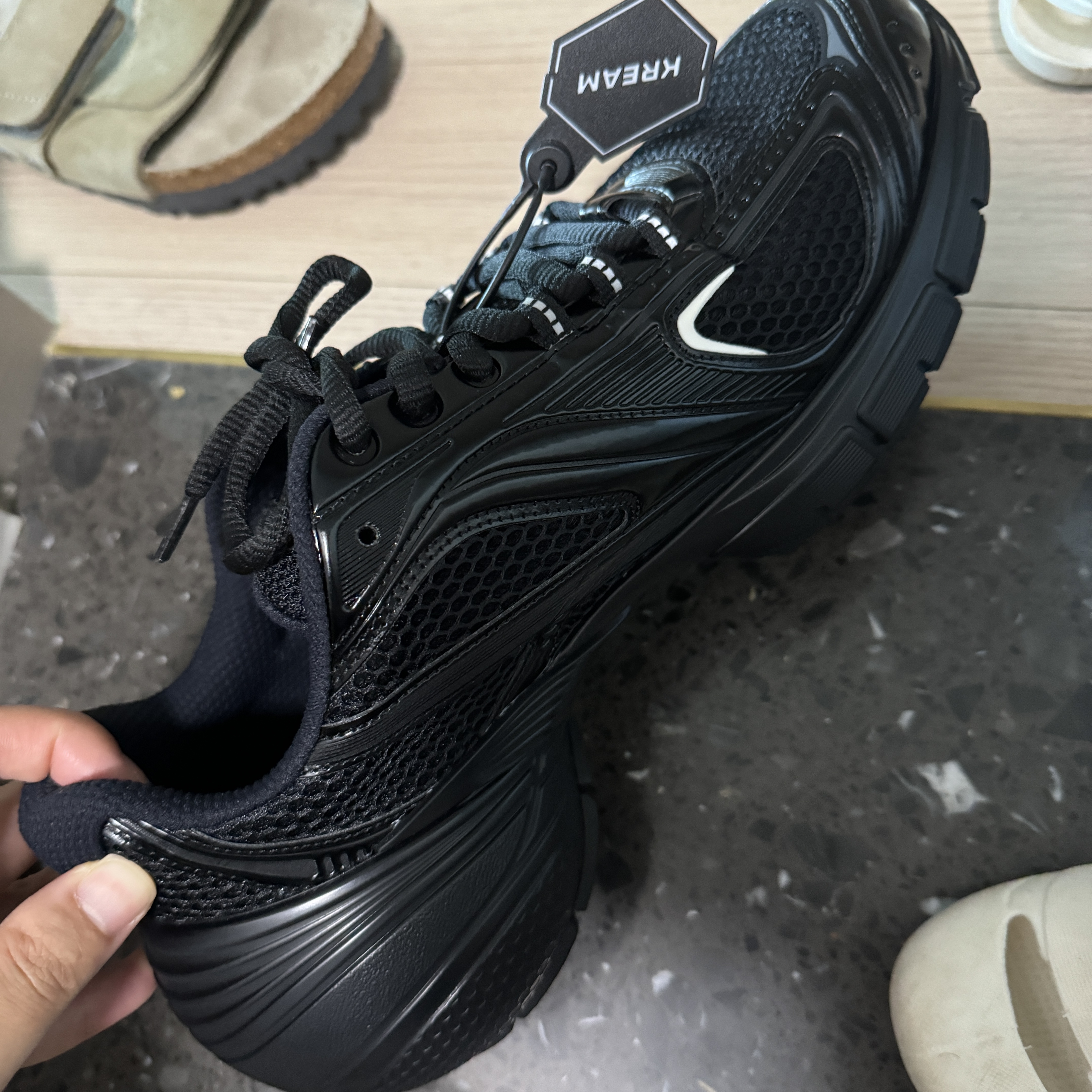 Givenchy TK-MX Runner Sneakers in Mesh Black 착용 스타일