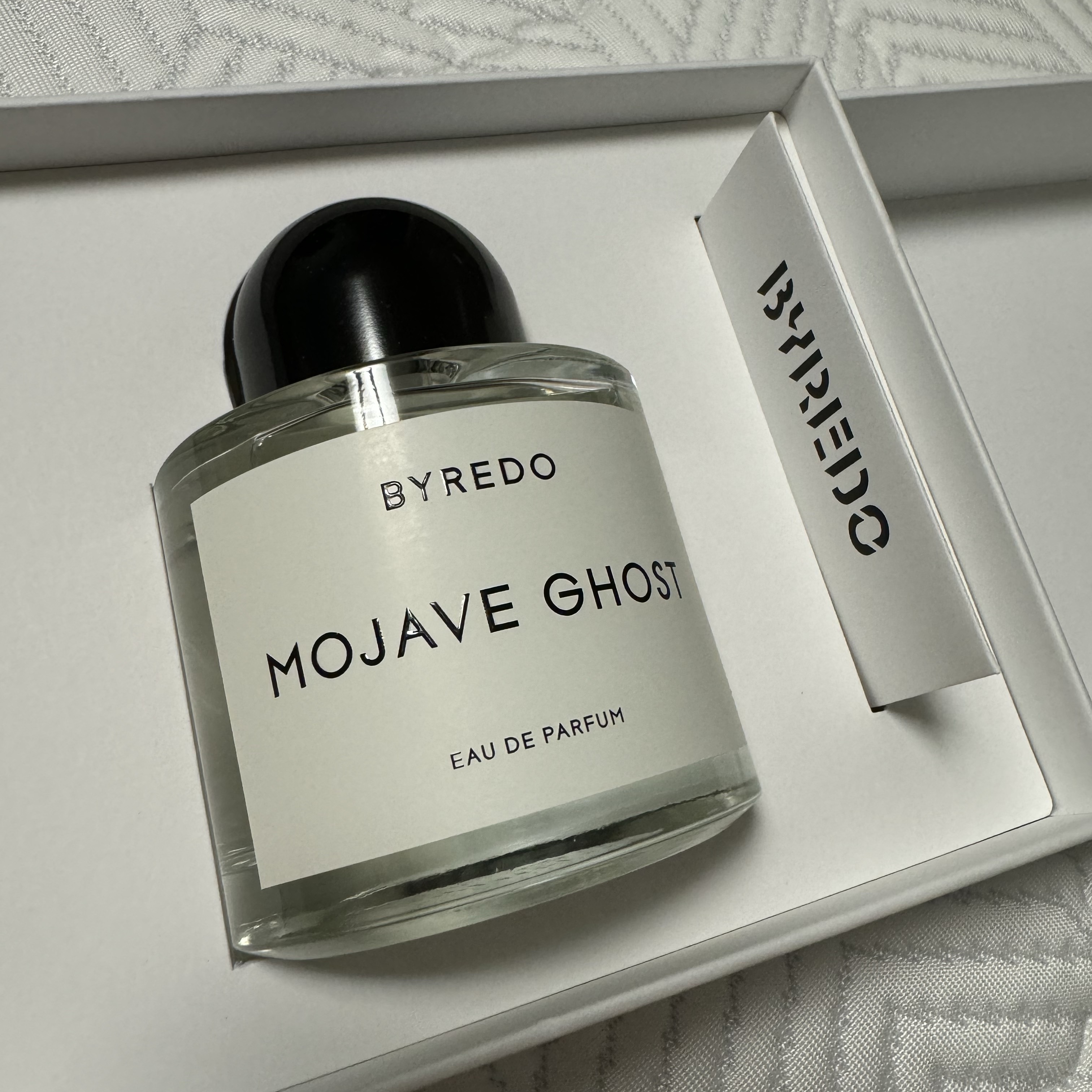 Byredo Mojave Ghost Eau De Parfum 100ml 착용 스타일 - 1