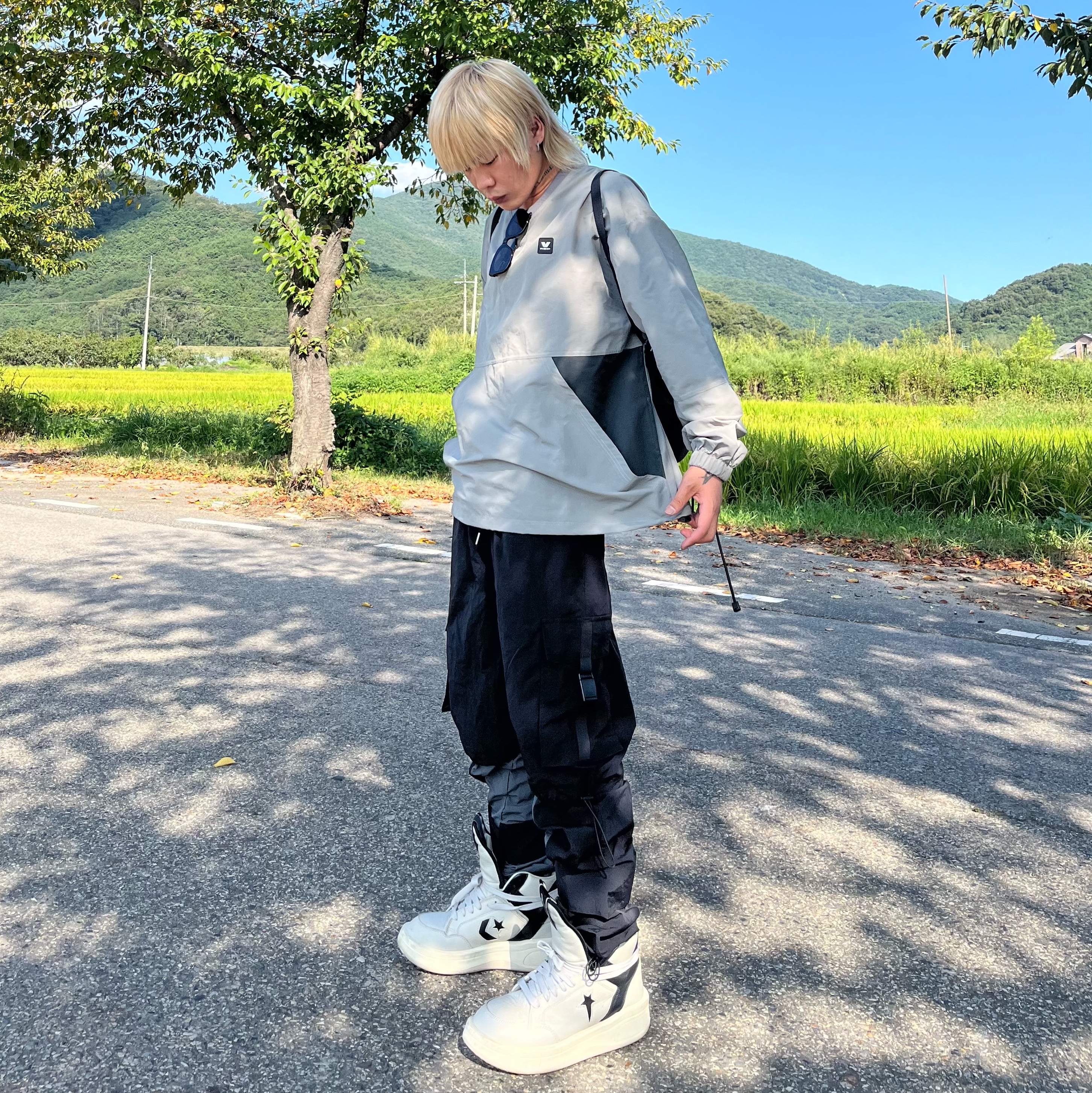 Converse x Drkshdw Turbowpn Pelican 착용 스타일 - 1