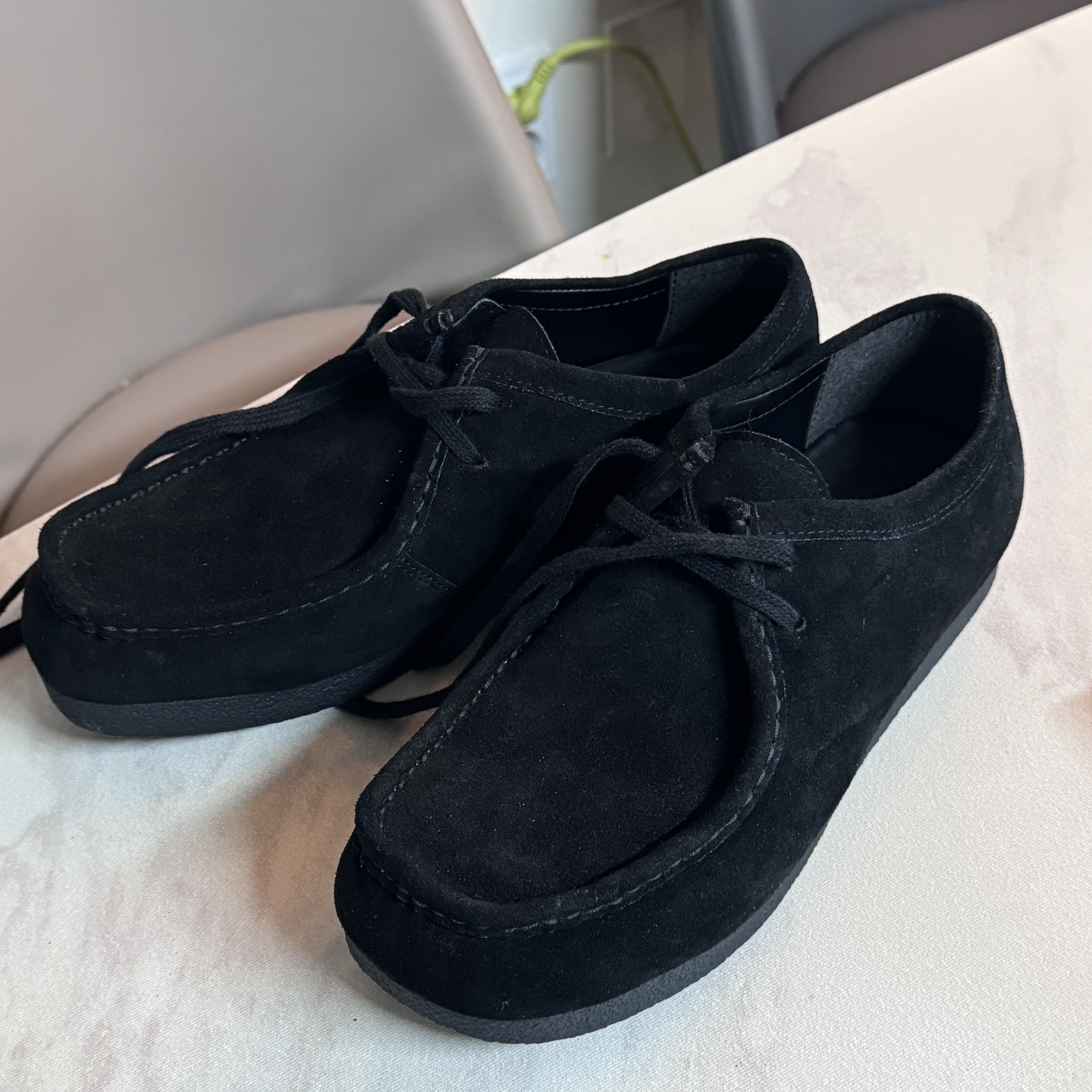GU Real Leather Moccasin Shoes Black 착용 스타일 - 1