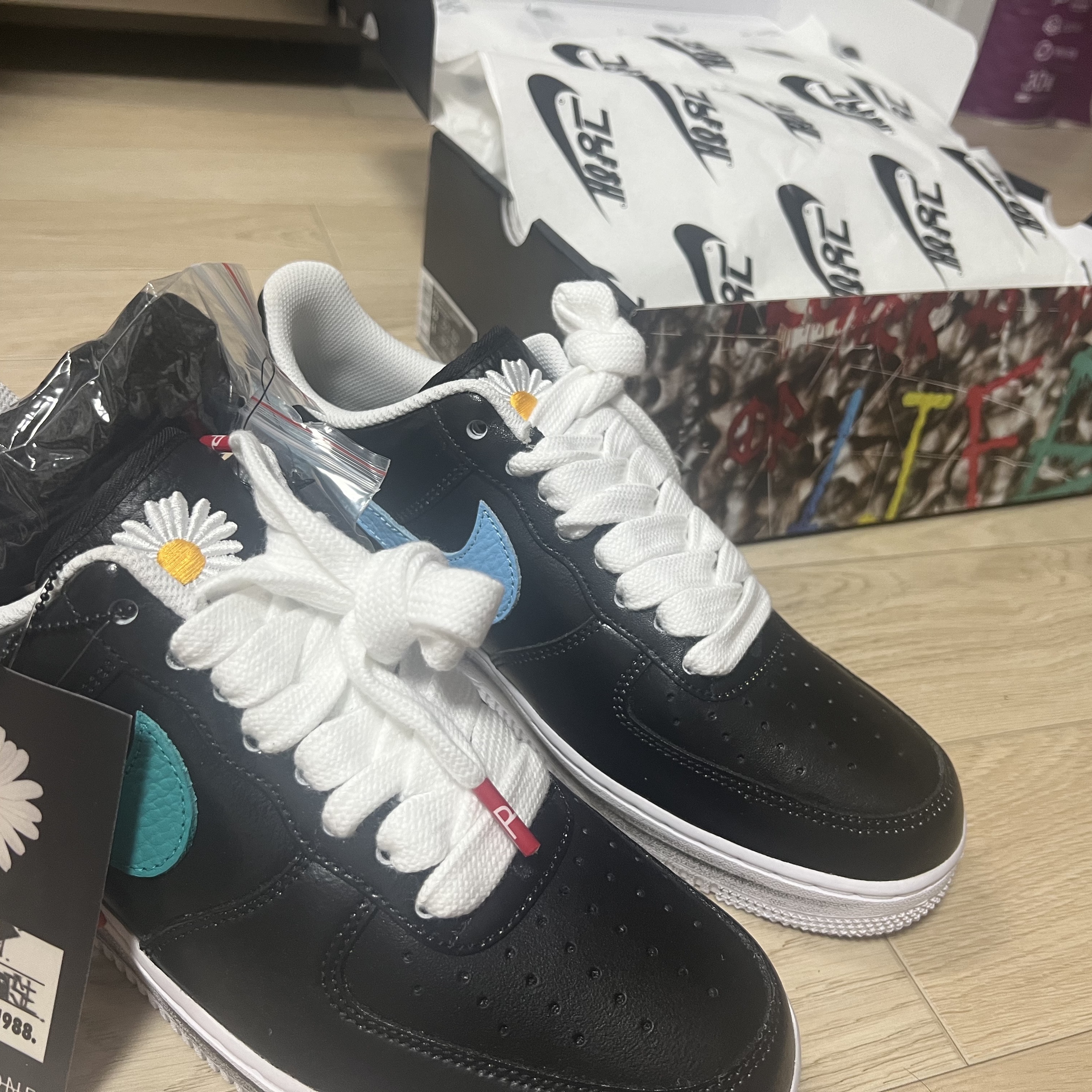 Nike x Peaceminusone Air Force 1 Low Para-Noise 3.0 Black and Multicolor 착용 스타일 - 1
