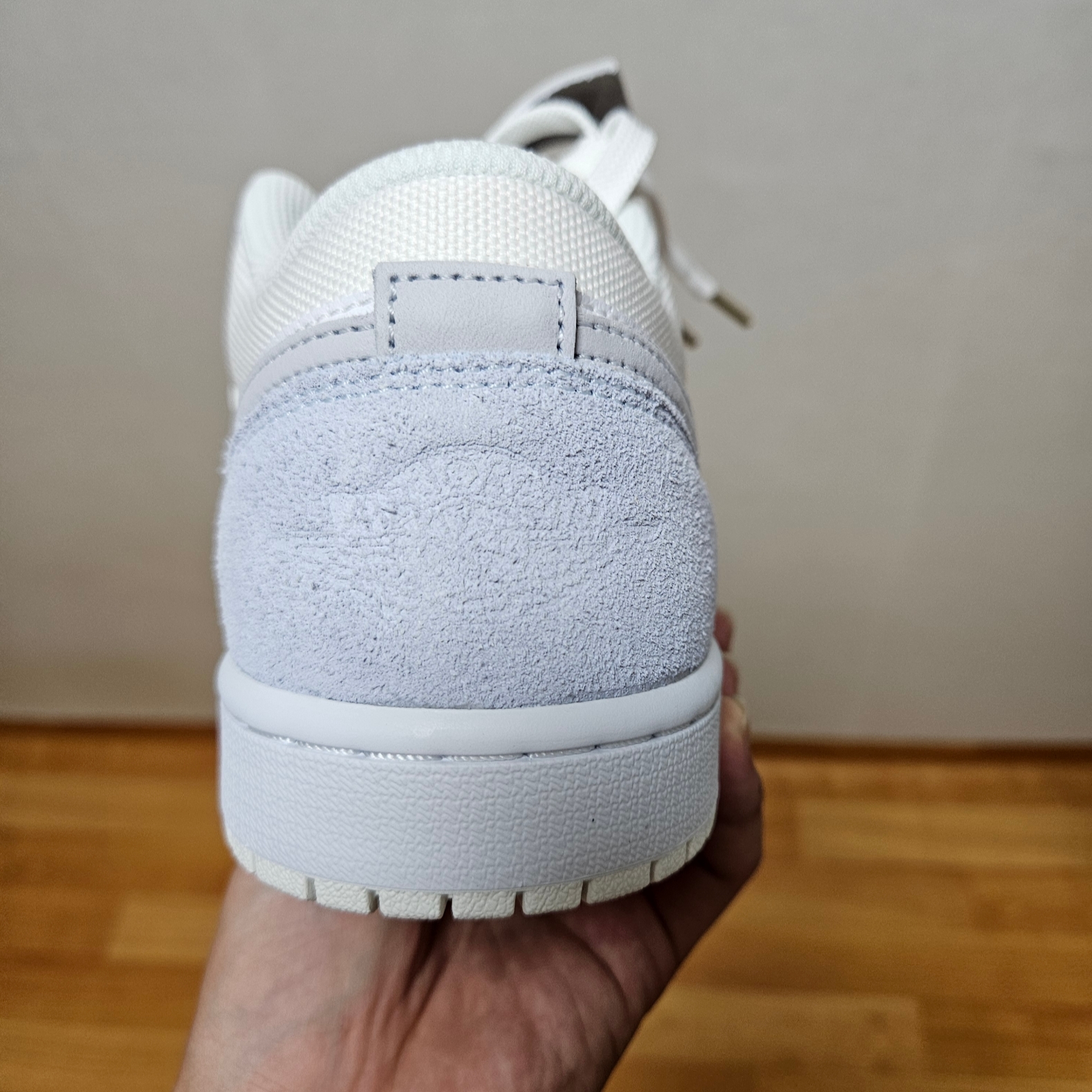 Jordan 1 Low Paris 착용 스타일 - 2