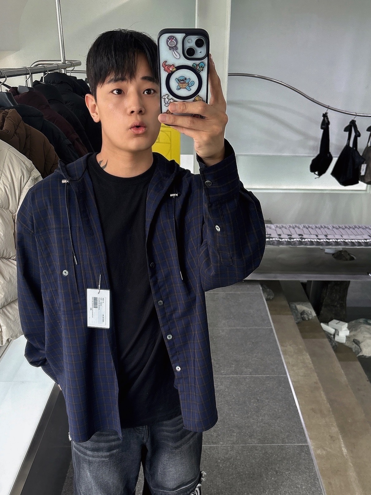 Haleine Incision Check Hooded Shirts Navy (VT310), Haleine Incision Check Hooded Shirts Tealblue (VT309) 착용 스타일