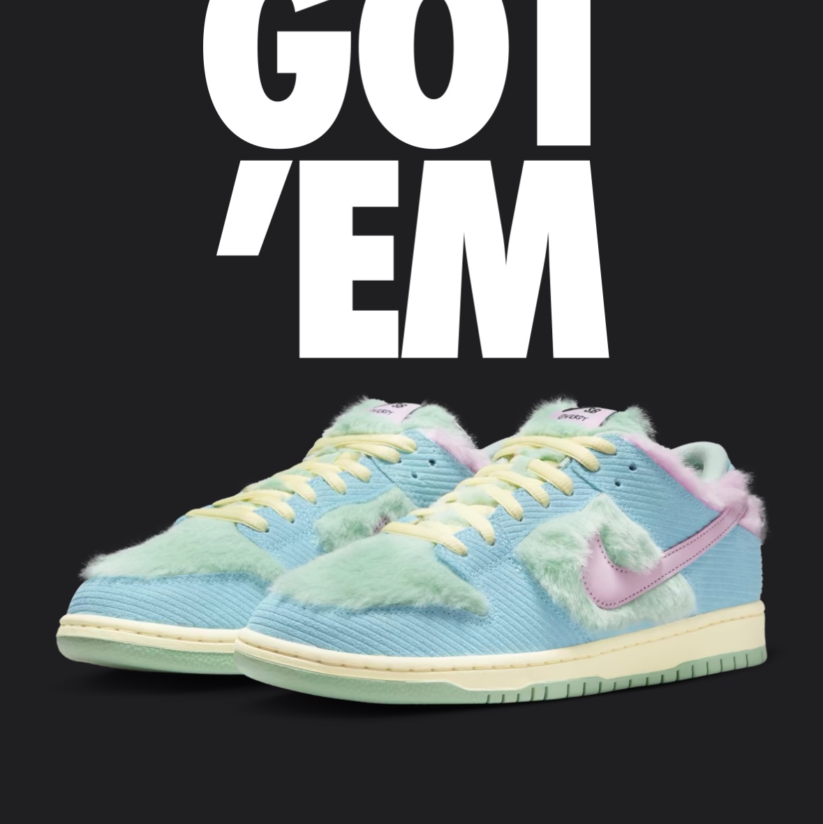 Nike x Verdy SB Dunk Low Pro Blue Gaze and Enamel Green 착용 스타일