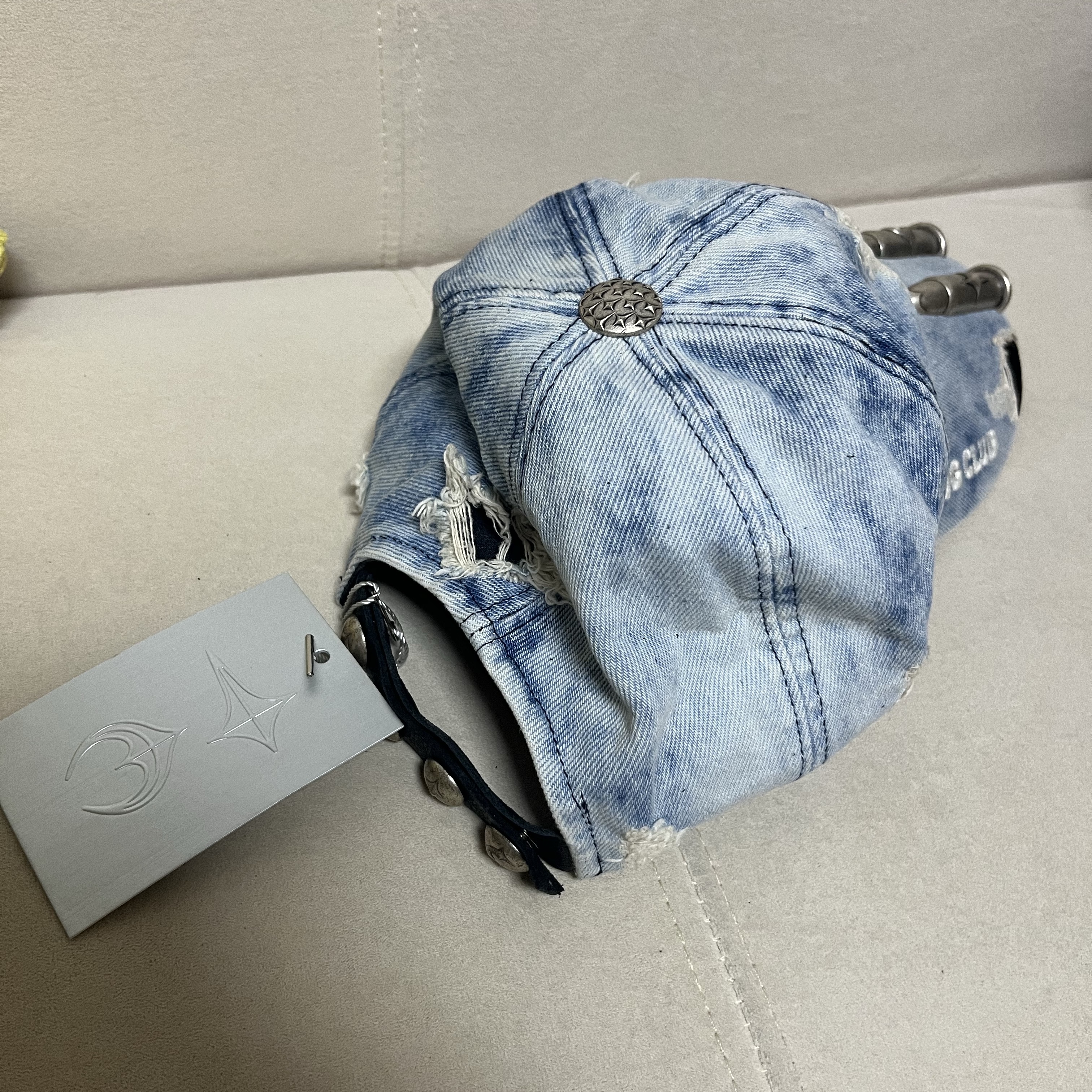 Thug Club TC Life Cap Denim 착용 스타일 - 2