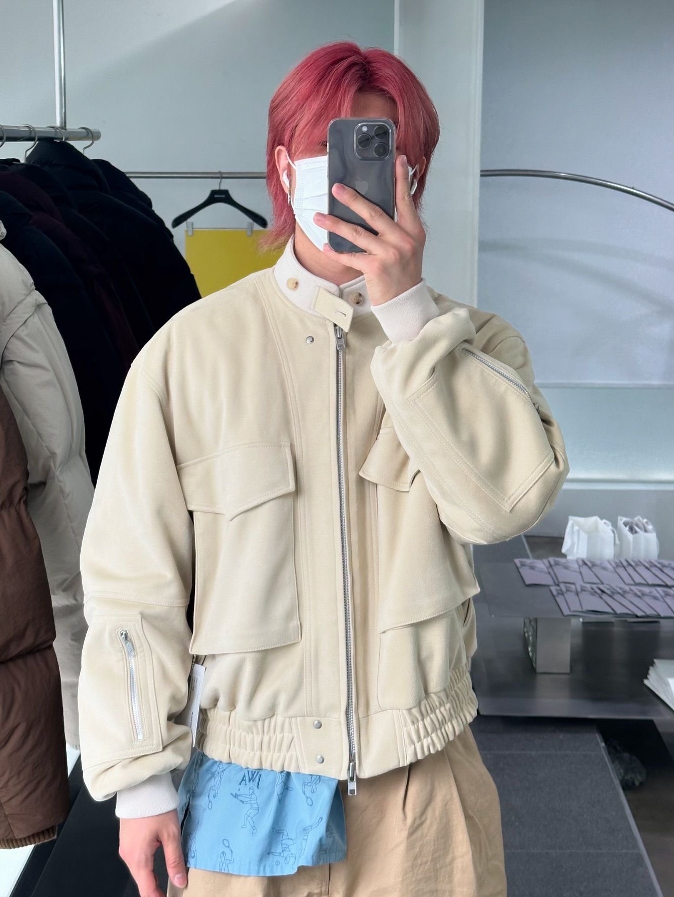 Haleine 3D Faux Suede Bomber Blouson Cream (VJ309), Haleine 3D Faux Suede Bomber Blouson Brown (VJ308) 착용 스타일
