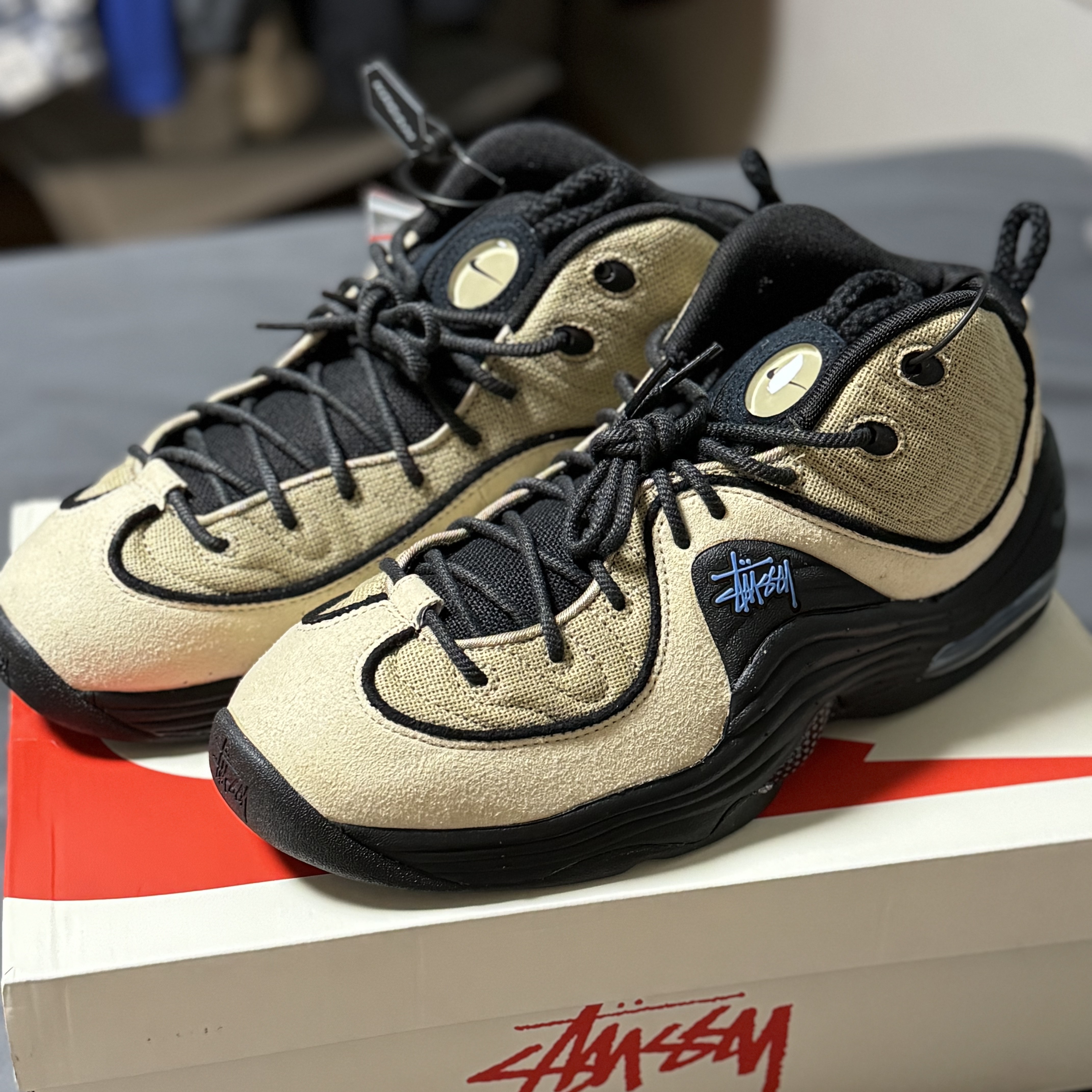 Nike x Stussy Air Penny II Rattan and Limestone 착용 스타일 - 2