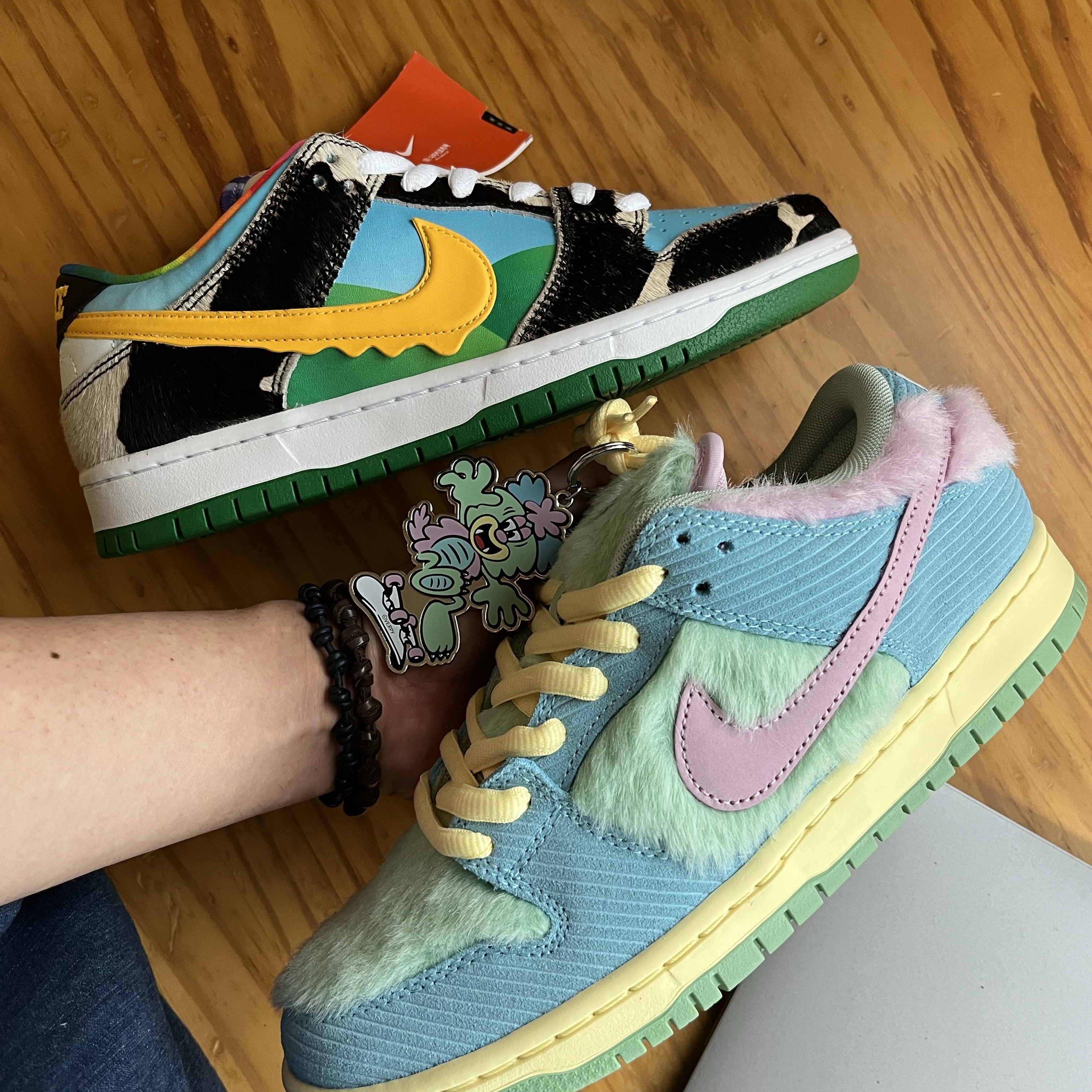 Nike x Ben & Jerry's SB Dunk Low Chunky Dunky, Nike x Verdy SB Dunk Low Pro Blue Gaze and Enamel Green 착용 스타일