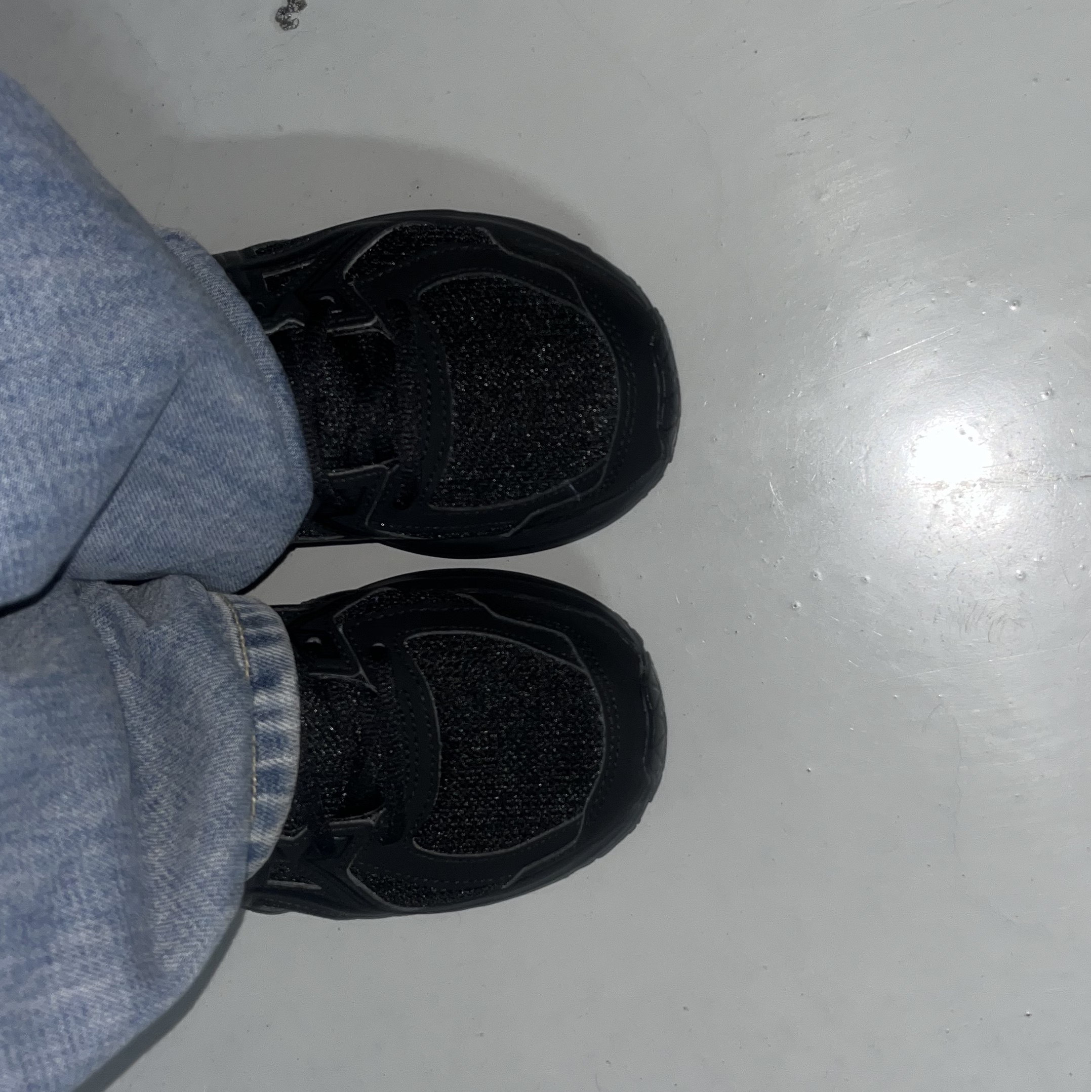Asics Jog 100 2 Black 착용 스타일