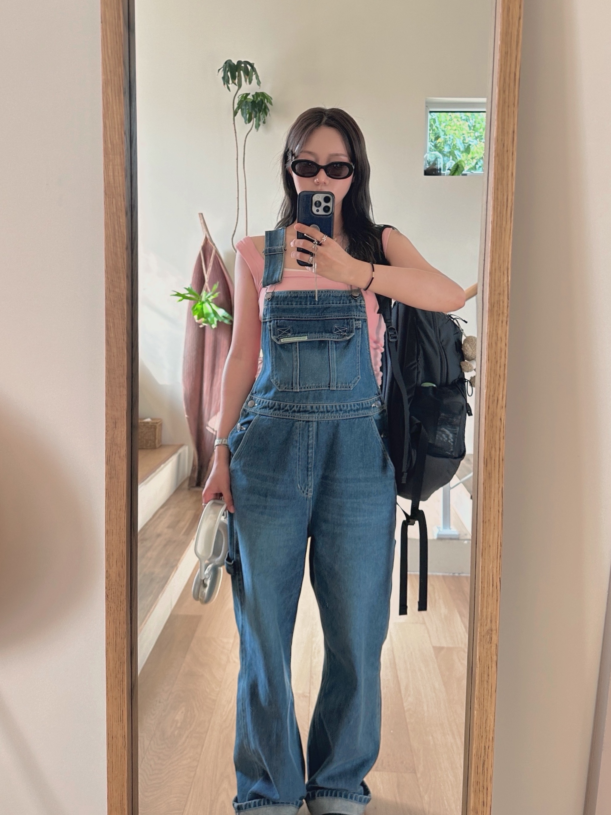 Apple AirPods Max Lightning Silver (Korean Ver.), Arc'teryx Mantis 16 Backpack Black 착용 스타일 - 2
