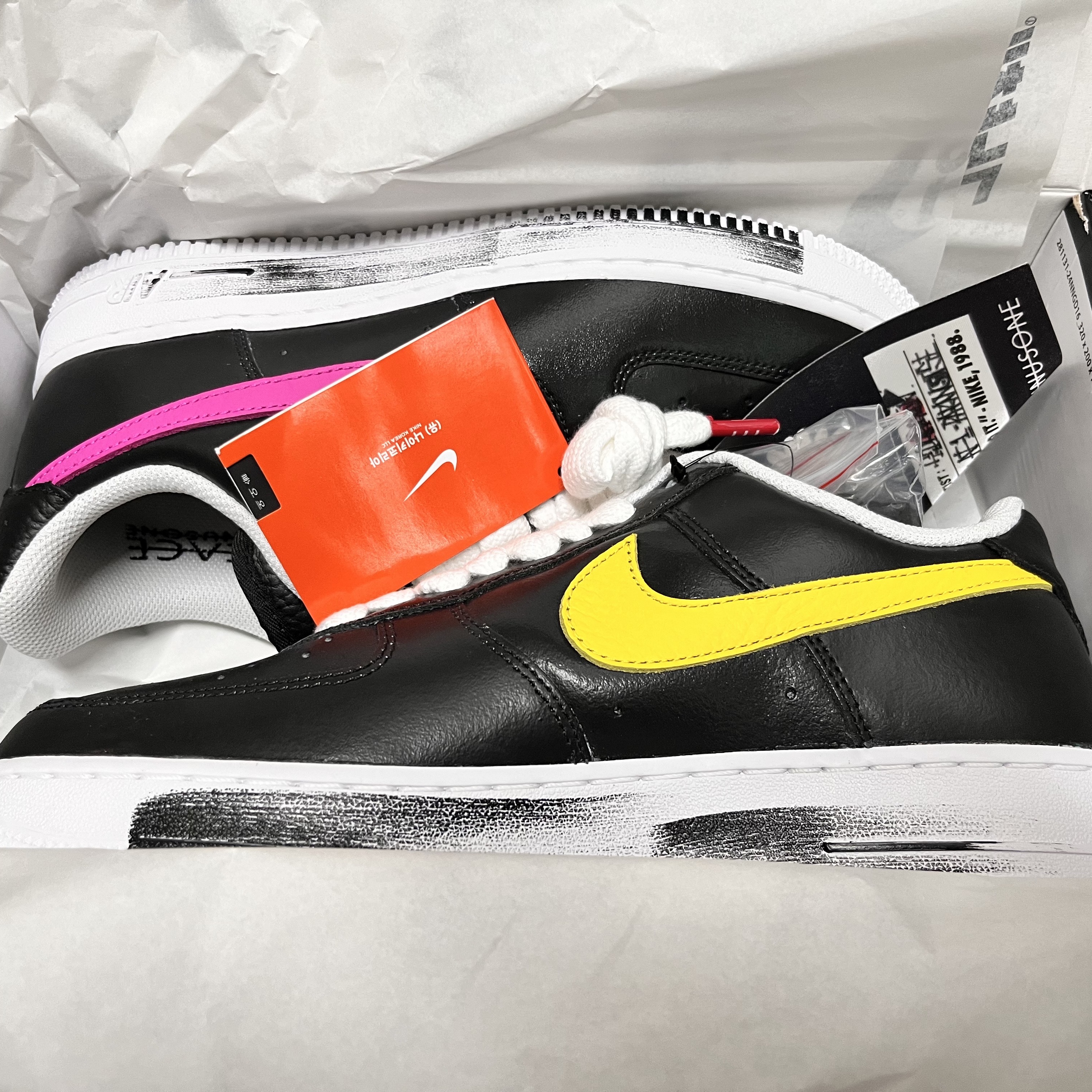 Nike x Peaceminusone Air Force 1 Low Para-Noise 3.0 Black and Multicolor 착용 스타일 - 2